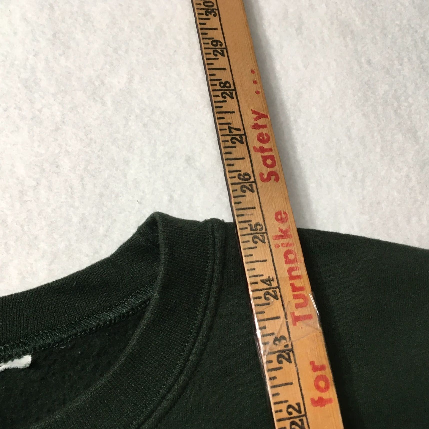Vintage FREEDOM AK-47 RIFLE handguns HOODIE PULLOVER Green Short Sleeve Sweatshirt Mens M Cotton Heritage Pullover Shirt Size US M / EU 48-50 / 2 - 5 Thumbnail