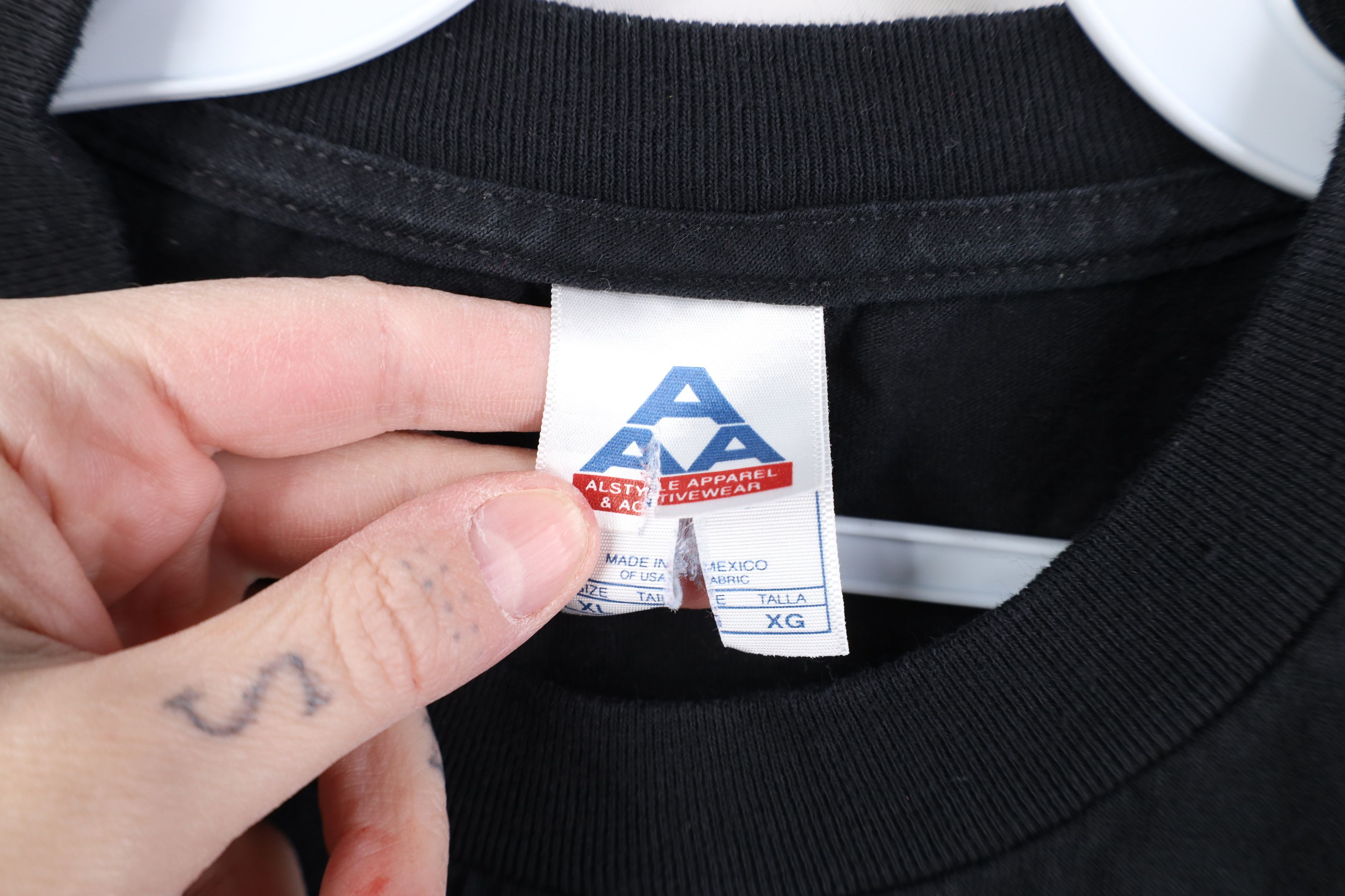 Vintage Vintage 90s Streetwear Nevada Cards Poker T-Shirt Black Size US XL / EU 56 / 4 - 6 Thumbnail