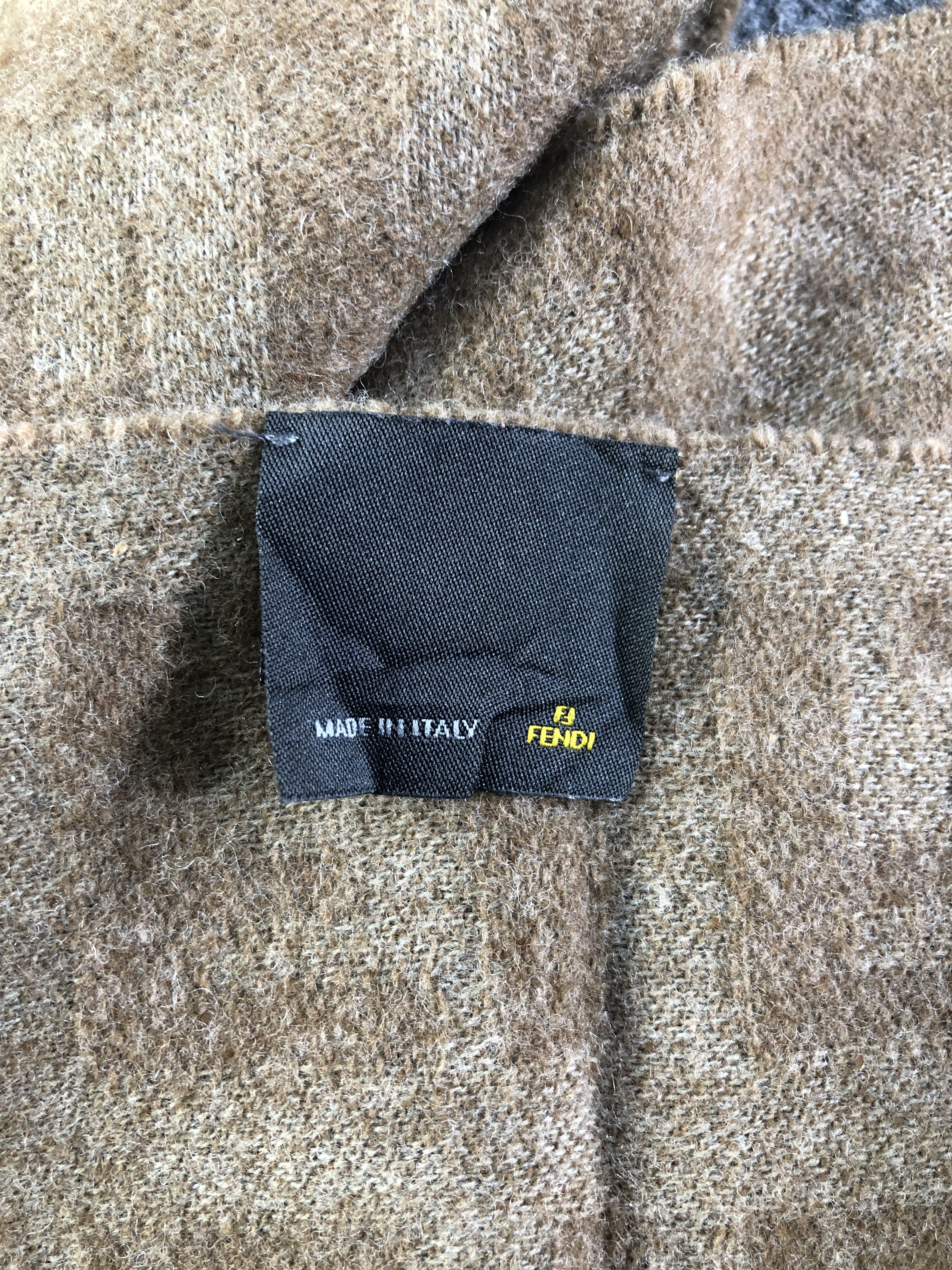 Fendi Fendi Cashmere Scarf / Muffler / Neckwear SS1402 Size ONE SIZE - 6 Thumbnail