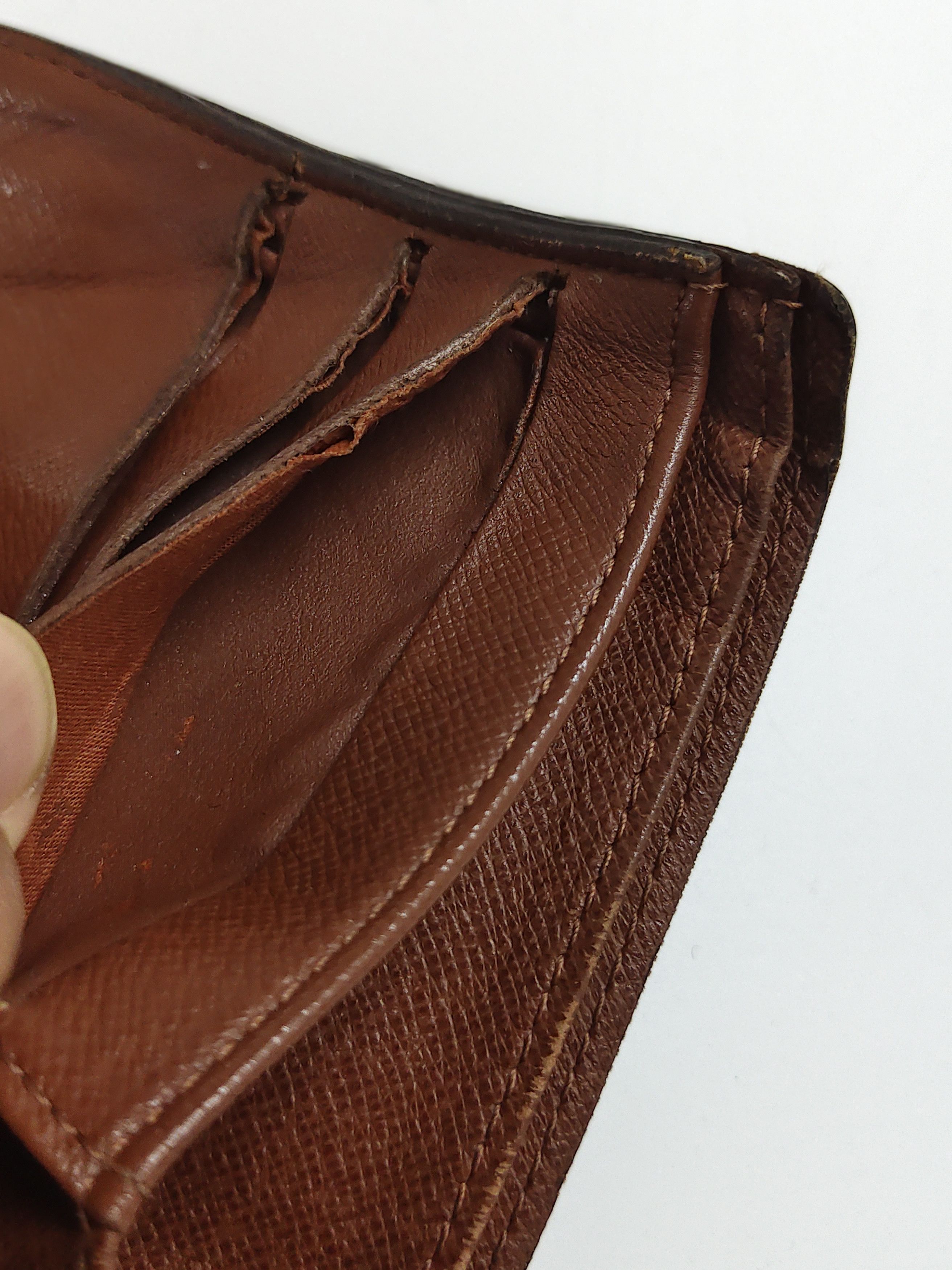 Louis Vuitton Louis Vuitton Monogram Portefeuille Marco Bifold Wallet Size ONE SIZE - 6 Thumbnail