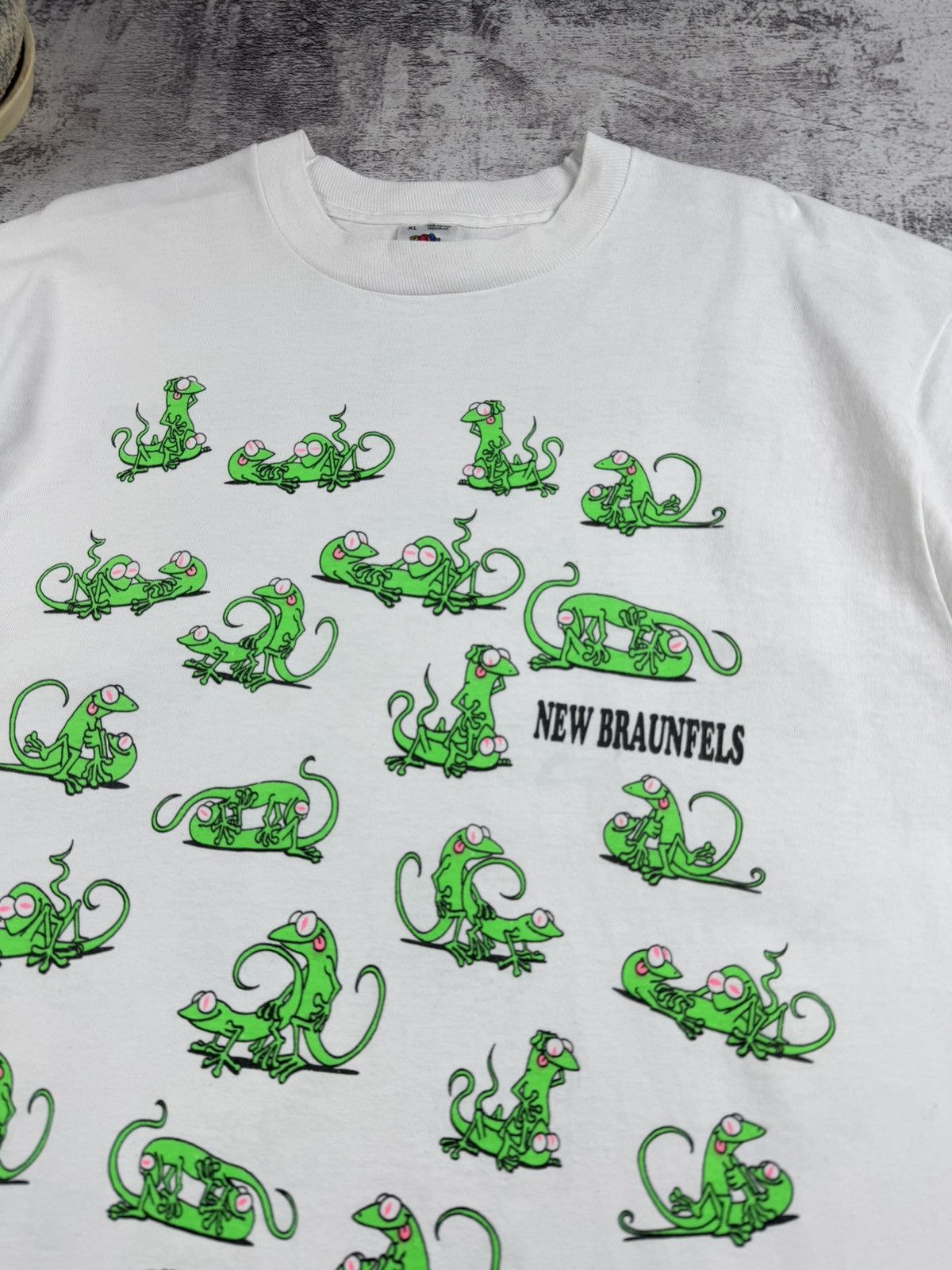 Vintage Kama Sutra Lizard Sex Positions New Braunfels T Shirt Tee Size US XL / EU 56 / 4 - 8 Thumbnail