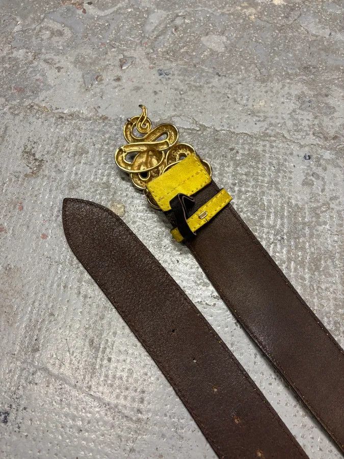 Roberto Cavalli × Vintage 2000s Roberto Cavalli Yellow Suede Leather Embellished Buckle Belt Size ONE SIZE - 4 Thumbnail