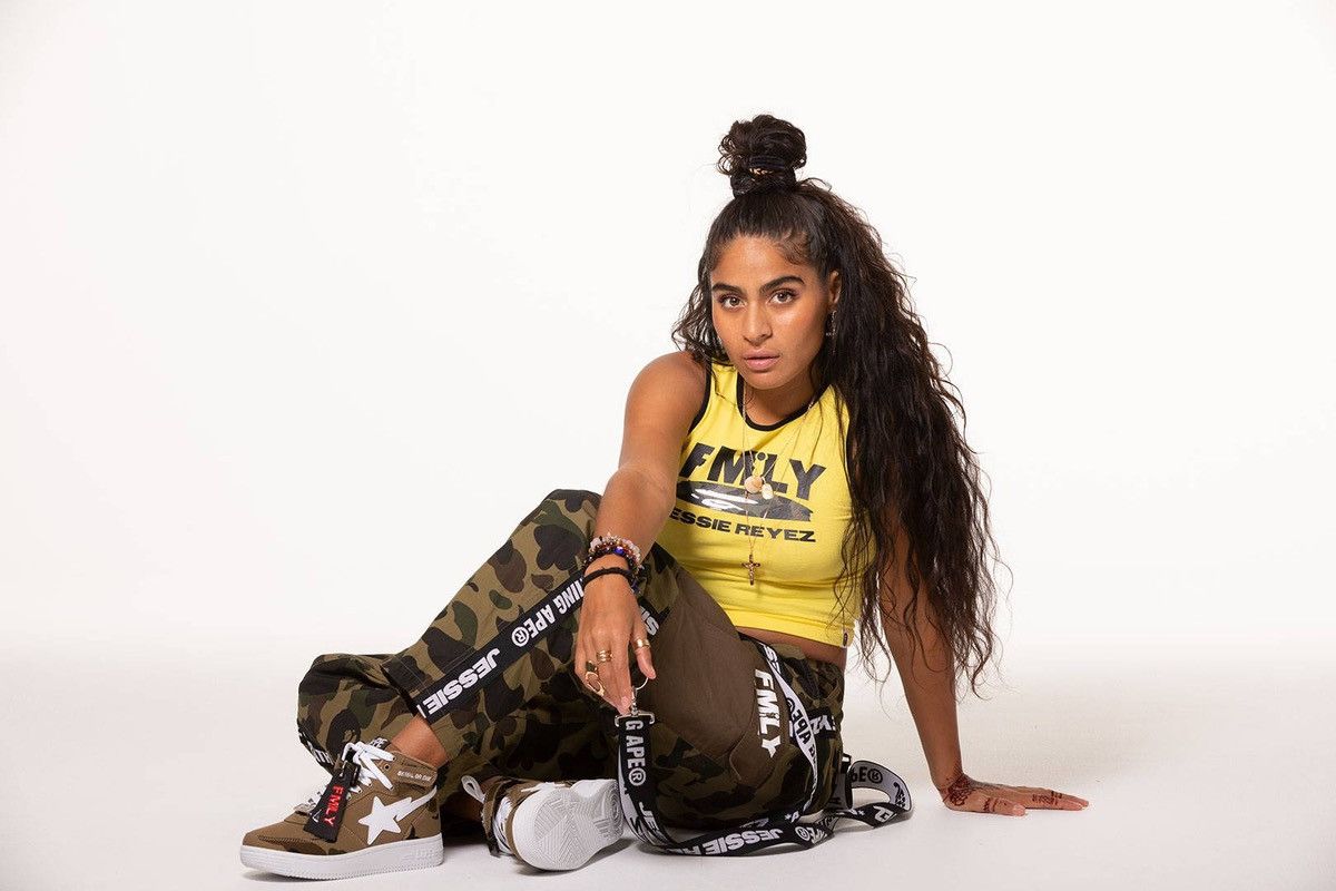 Bape BAPE x Jessie Reyez Mid BAPESTA Shoes Size US 10 / EU 43 - 17 Thumbnail