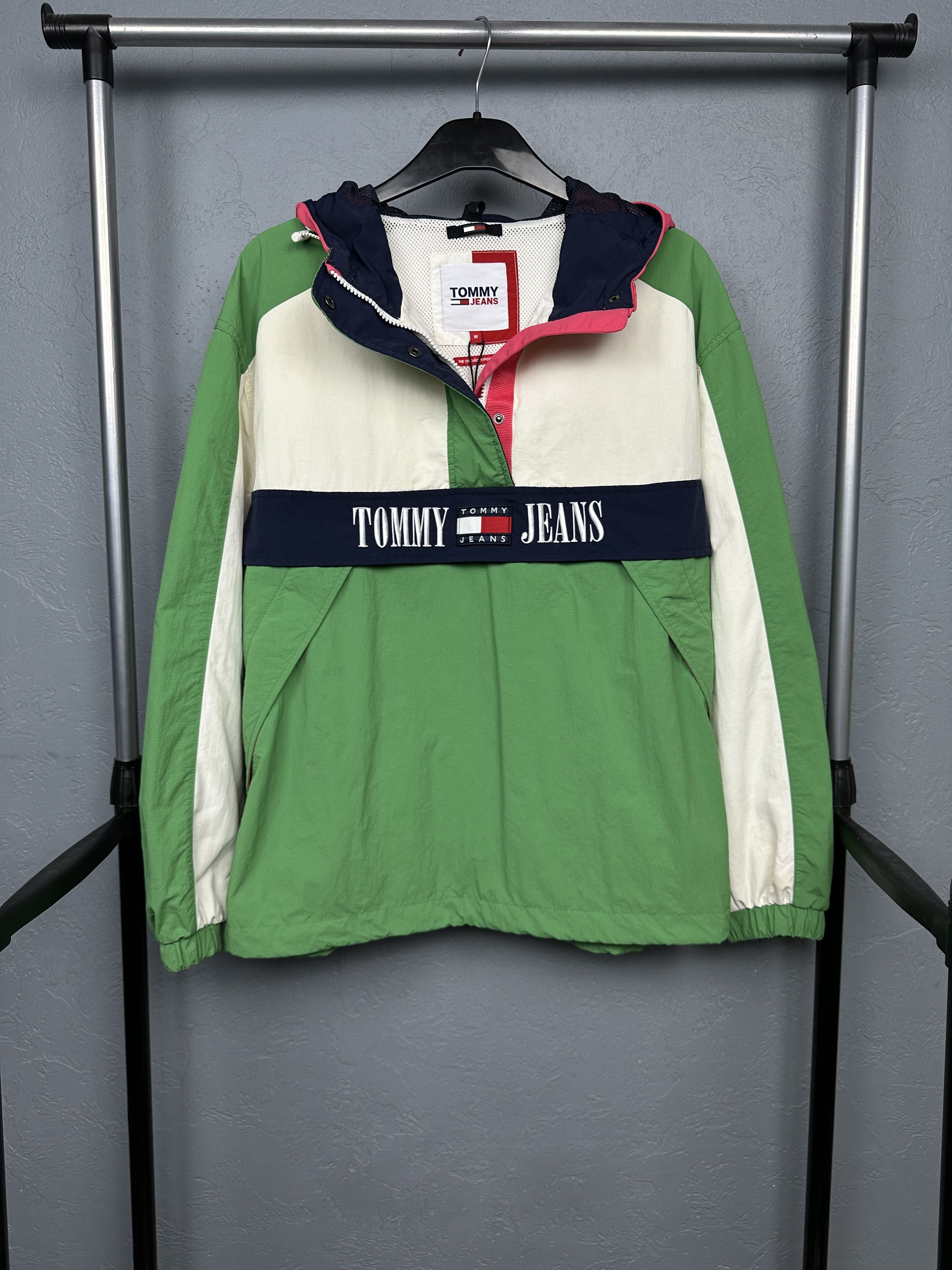 Tommy Hilfiger Tommy Hilfiger Womens Nylon Anorak Jacket Size M / US 6-8 / IT 42-44 - 1 Thumbnail