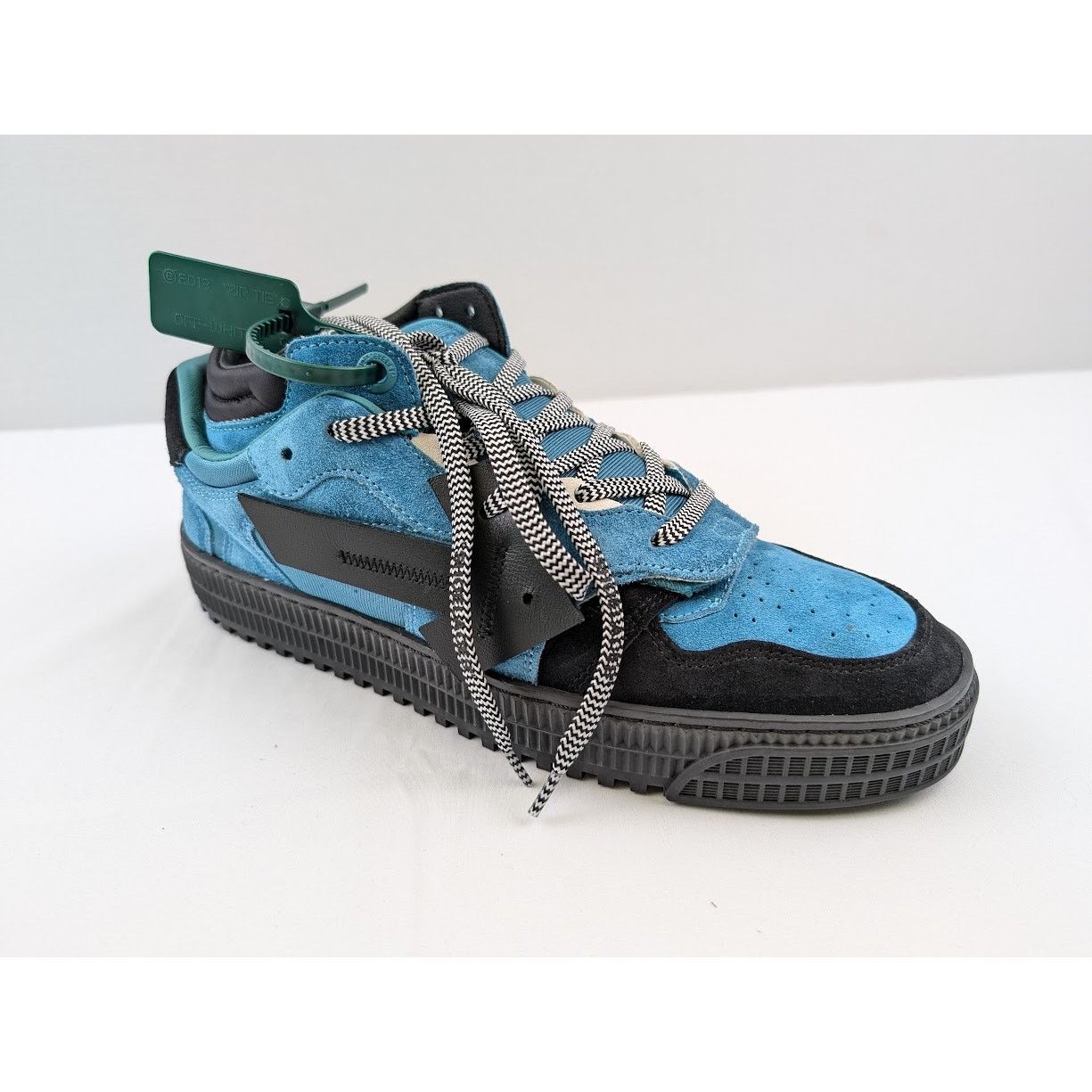 Off-White o1rshd1 Floating Arrow Suede Sneakers in Multicolor Size US 10 / EU 43 - 2 Thumbnail