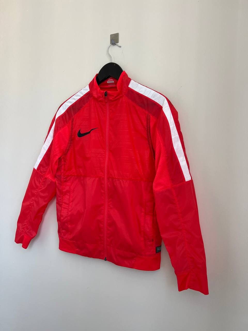Nike NIKE TRAINING JACKET GPX LIGHTWEIGHT WOVEN DARING Size S / US 4 / IT 40 - 2 Thumbnail