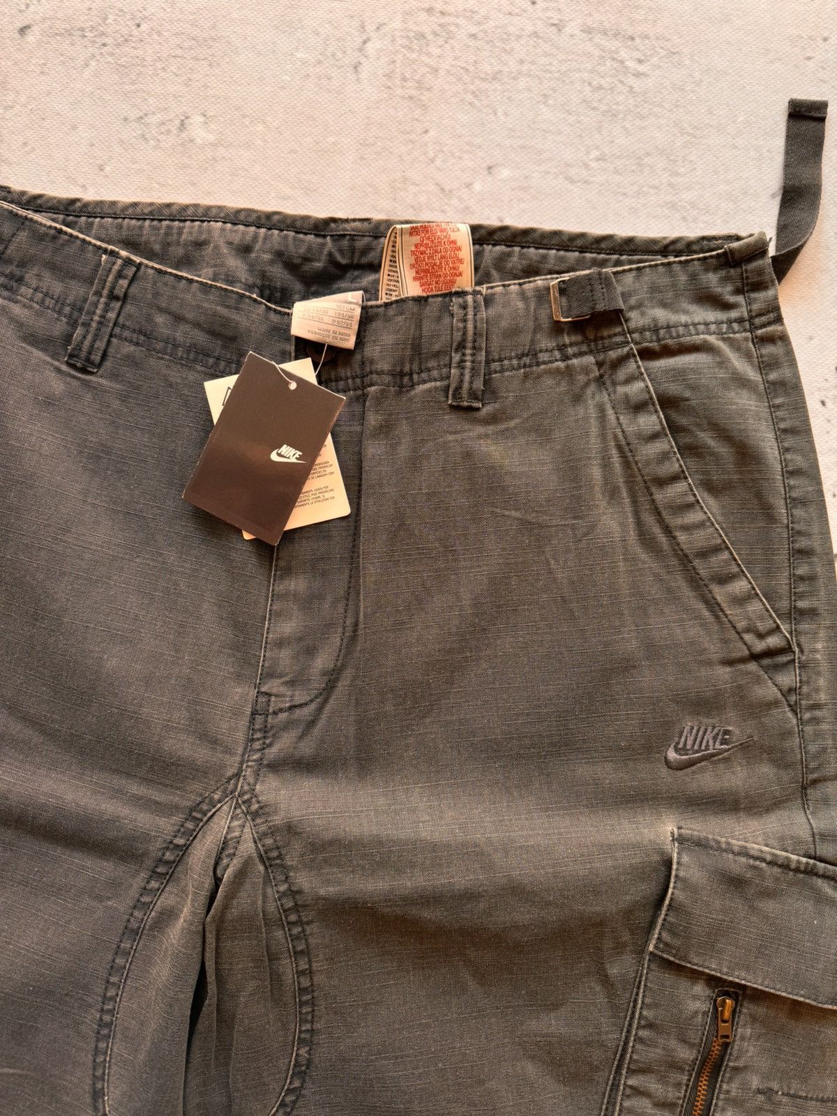 Nike × Vintage NIKE VINTAGE CARGO BASIC LOGO OVERSIZE BAGGY PANTS Size US 34 / EU 50 - 5 Thumbnail