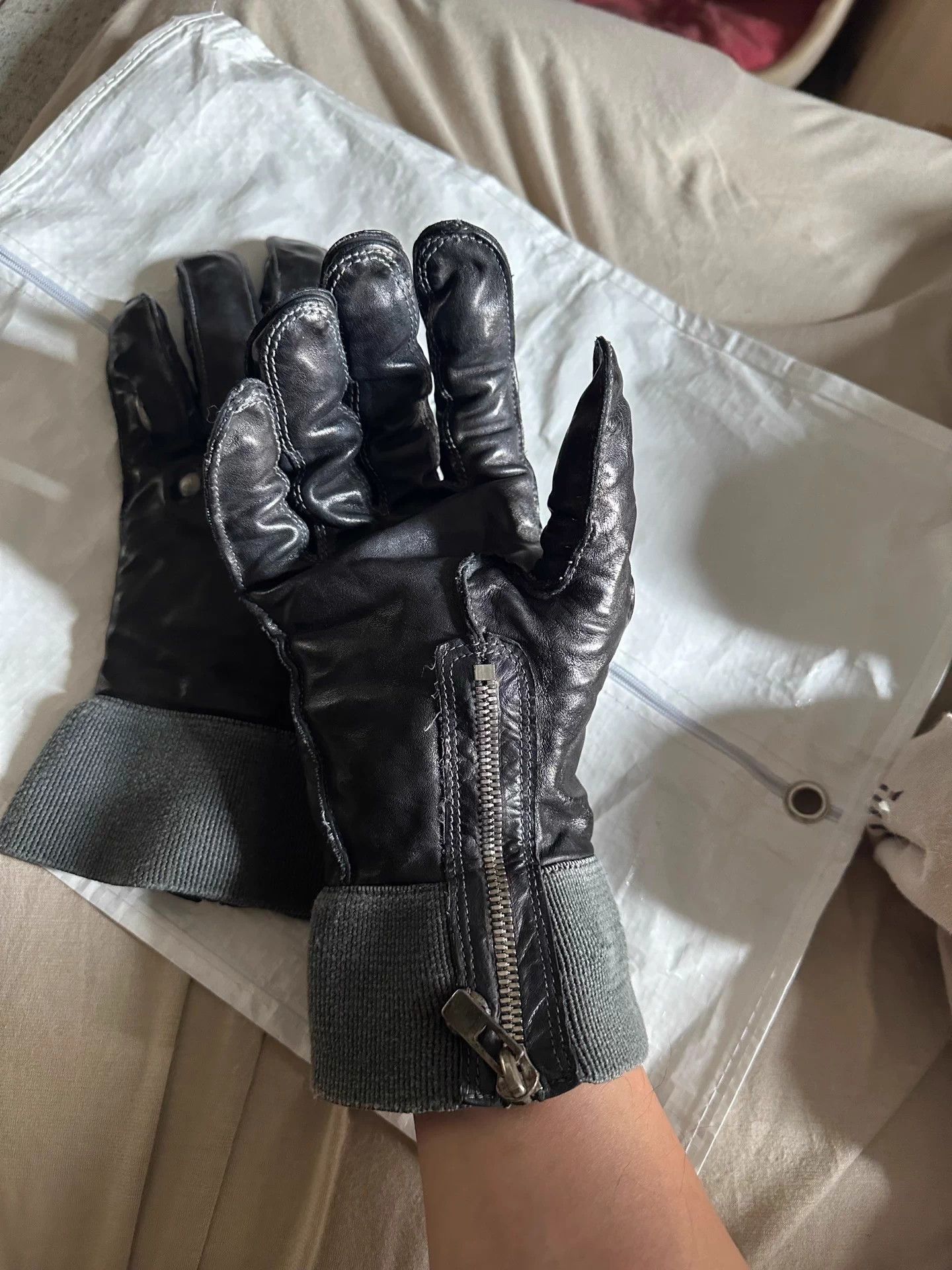 Carol Christian Poell Carol Christian Poell CCP vintage titanium alloy gloves Size ONE SIZE - 4 Thumbnail