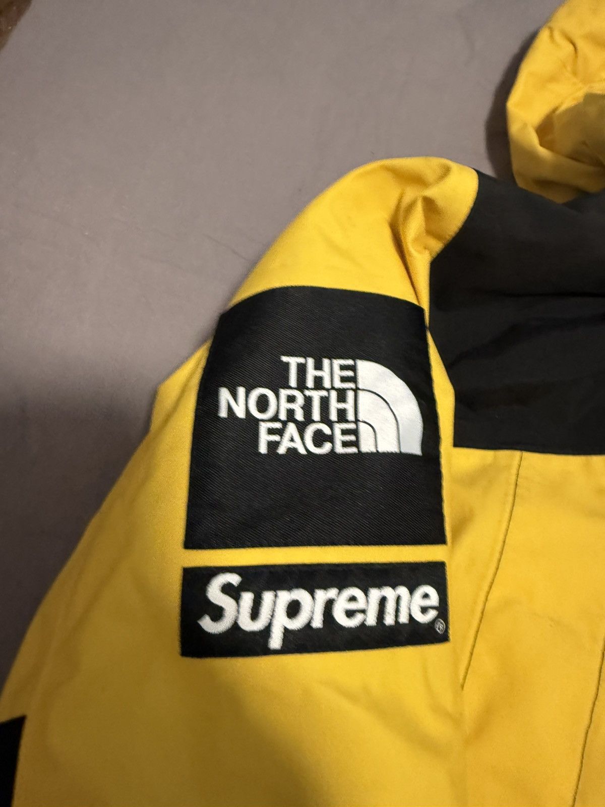 Supreme × The North Face Supreme tnf north face statue of liberty mountain jacket Size US XL / EU 56 / 4 - 2 Thumbnail