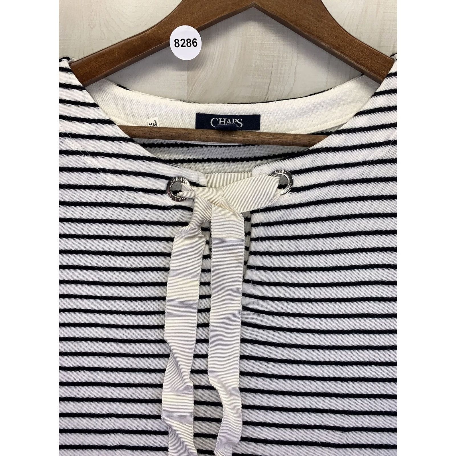 Chaps Chaps Bell Sleeve Tie Collar Woven Black/White Womens Top Small NWT-8286 Size S / US 4 / IT 40 - 3 Thumbnail
