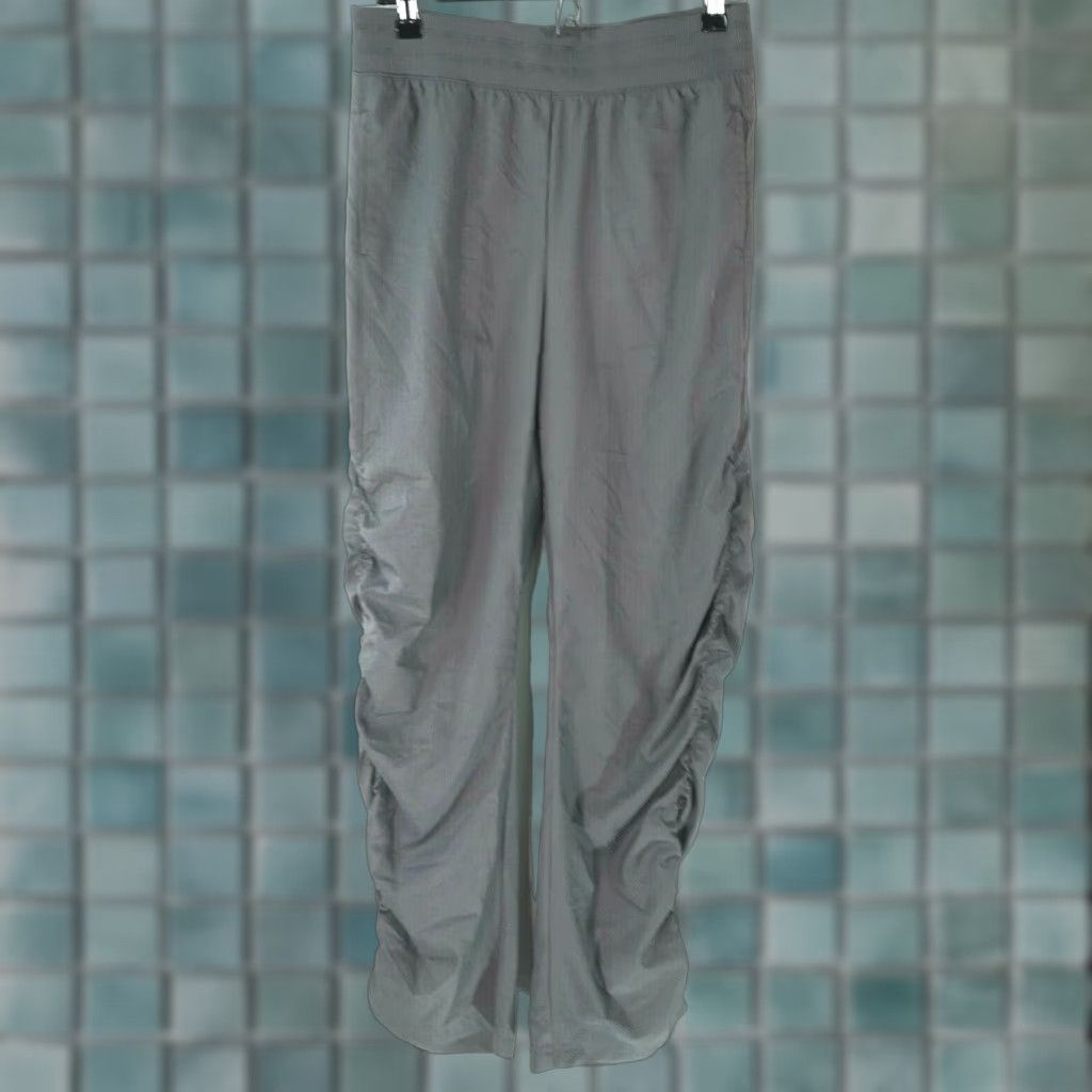 Vintage Danskin Now Womens Windbreaker Pants Gray XL 14-16 Elastic Waist Casual Size XL Size 40" / US 18 - 1 Thumbnail