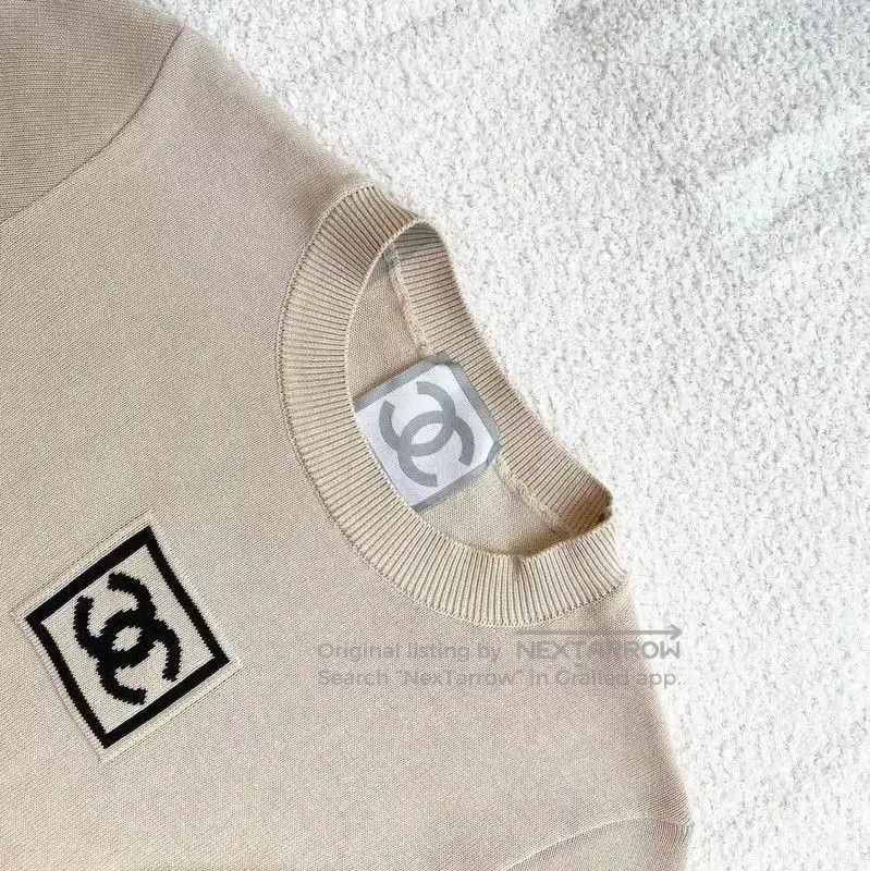 Chanel Chanel Khaki Cotton Women's T-shirt . Size XXS / US 00 / IT 34 - 3 Thumbnail