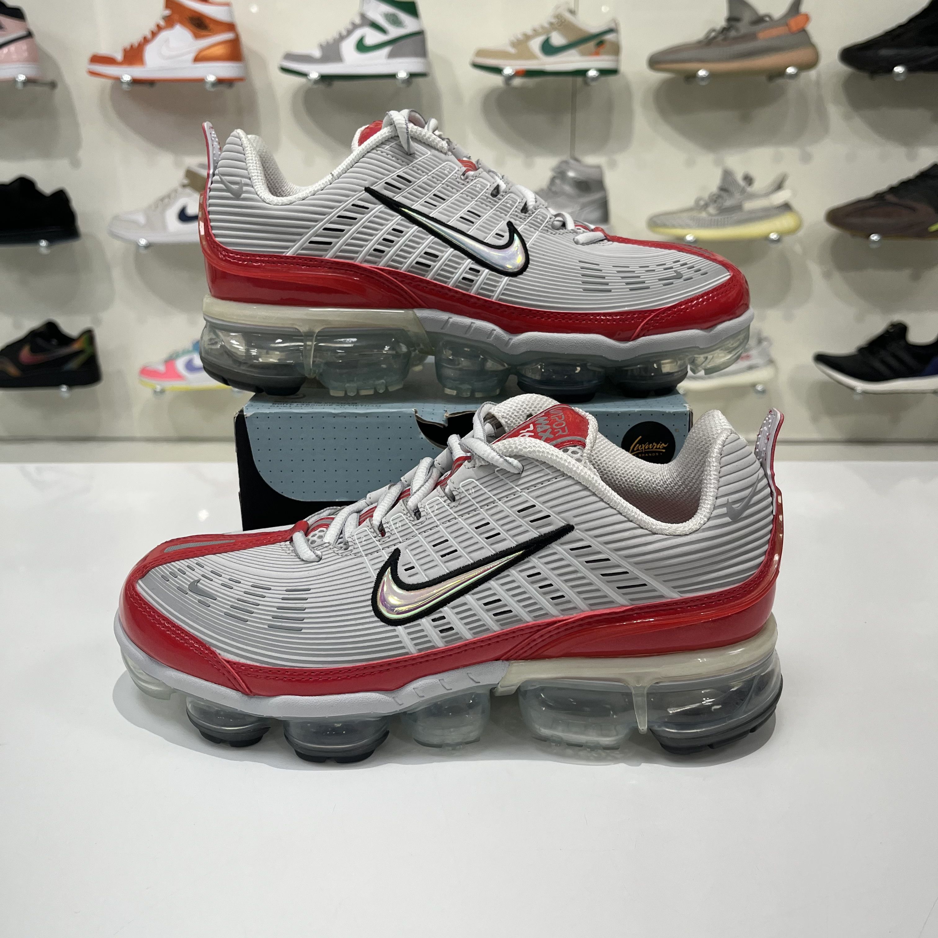 Nike Nike Air VaporMax 360 OG Grey Red Size US 8.5 / EU 41-42 - 1 Thumbnail