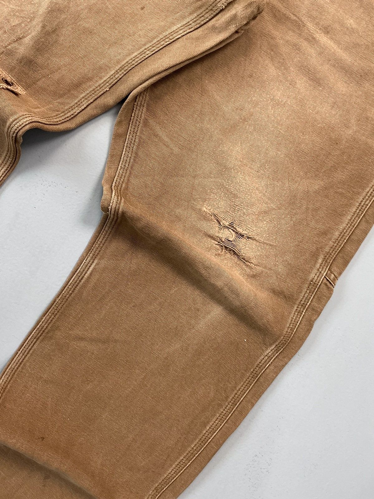 Carhartt Wip Vintage faded Carhartt carpenter damaged denim Size US 40 / EU 56 - 7 Thumbnail