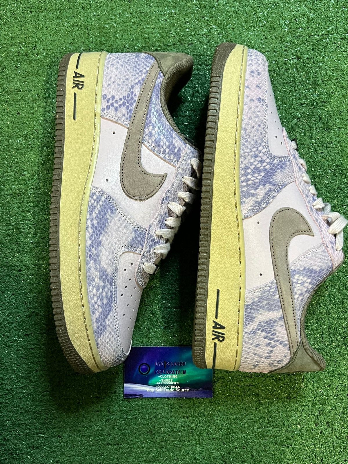 Nike Nike Air Force 1 low purple snakeskin Size US 10 / EU 43 - 3 Thumbnail