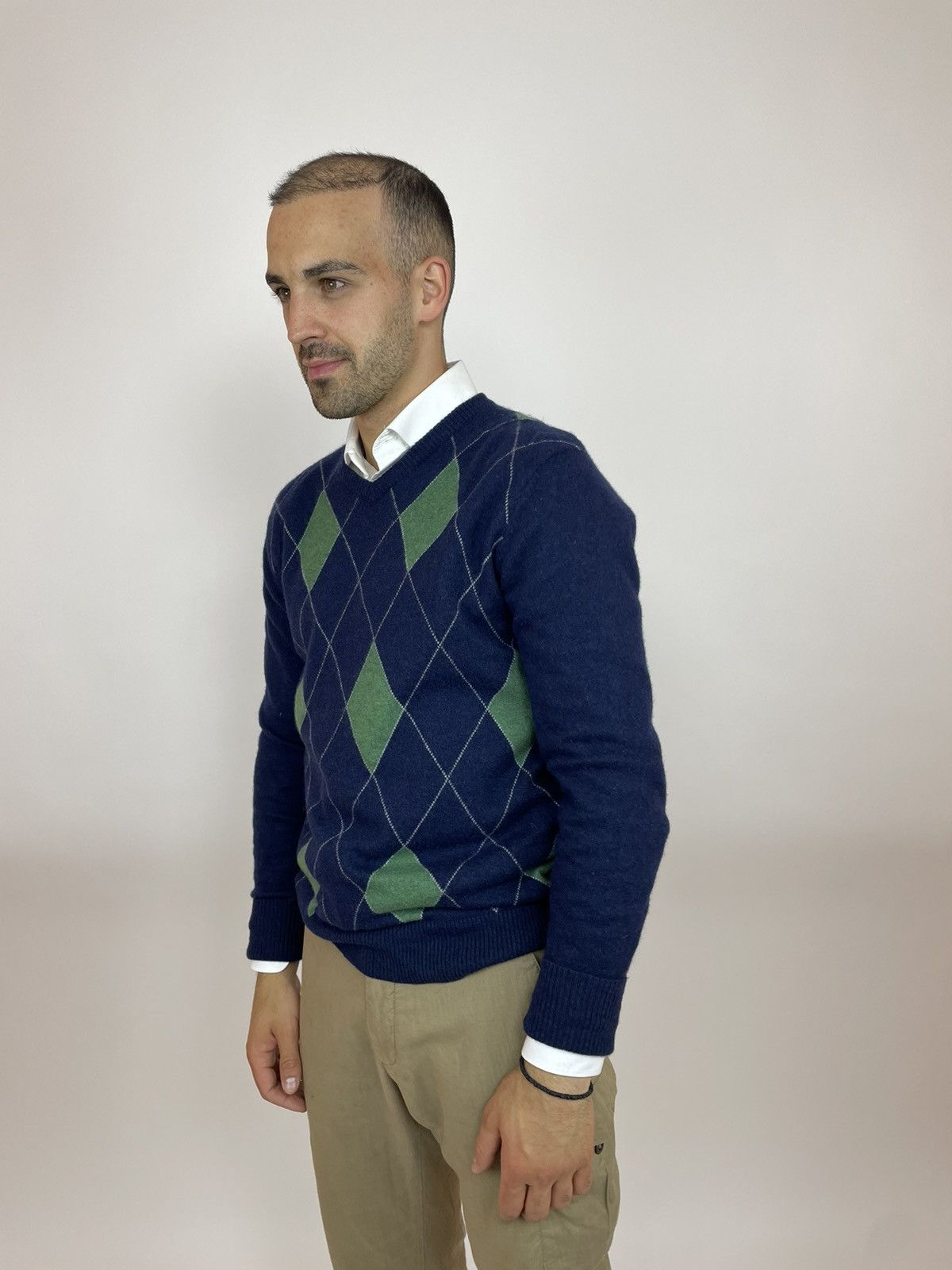 Vintage DEER ISLAND Wool sweater V-Neck Mens old money size M Size US M / EU 48-50 / 2 - 4 Thumbnail