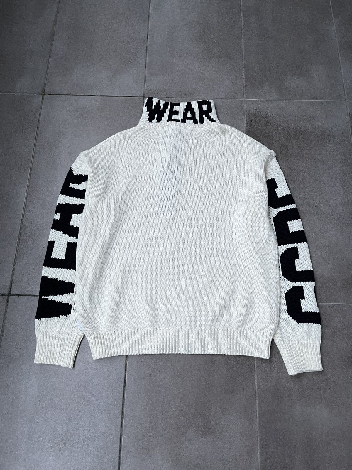 GCDS !DS! AW23 GCDS Logo Cream Turtleneck Sweater Size US M / EU 48-50 / 2 - 11 Thumbnail