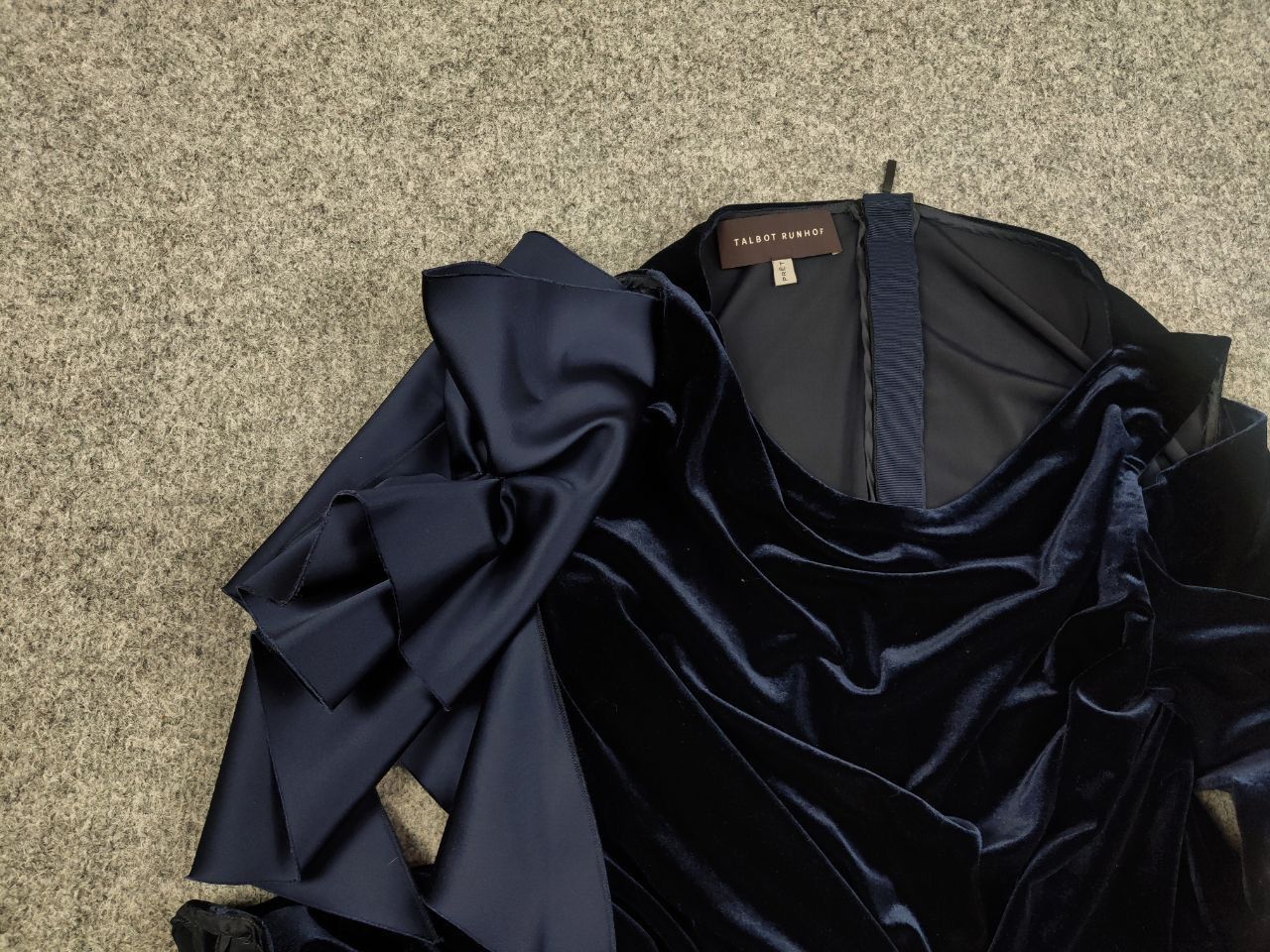 Other Talbot Runhof Design blue velvet with bow Women's Top Size XL / US 12-14 / IT 48-50 - 7 Thumbnail