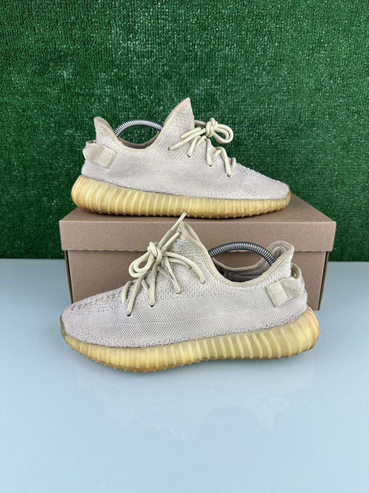 Yeezy adidas Yeezy Boost 350 V2 Butter Size 8 Size US 8 / EU 41 - 2 Thumbnail