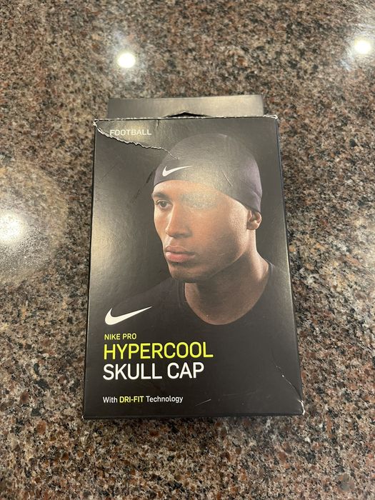 Nike Pro Skull Cap