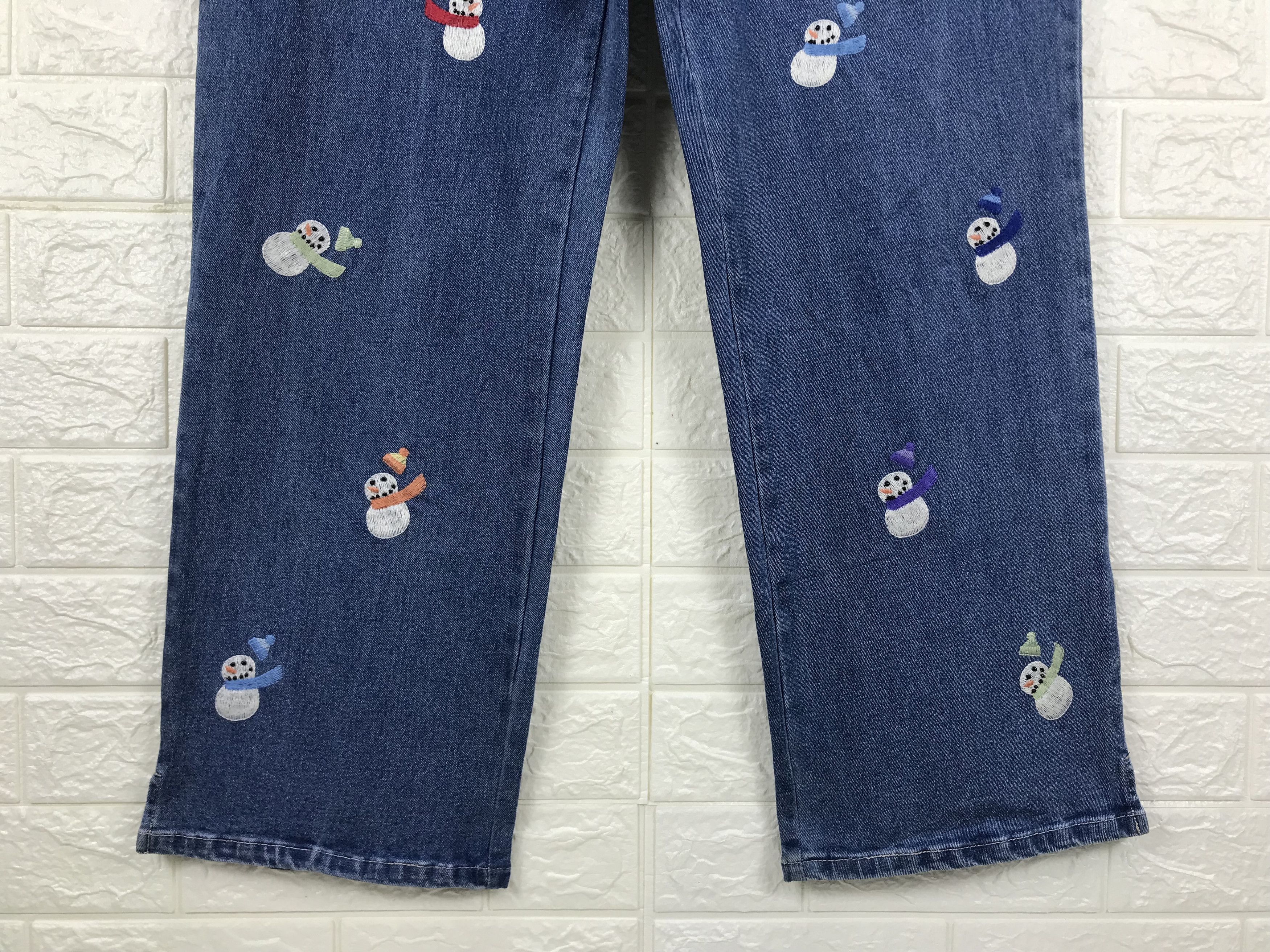 Quacker Factory Vintage Quacker Factory Embroidered Snow Man Jeans Size 33" - 4 Thumbnail