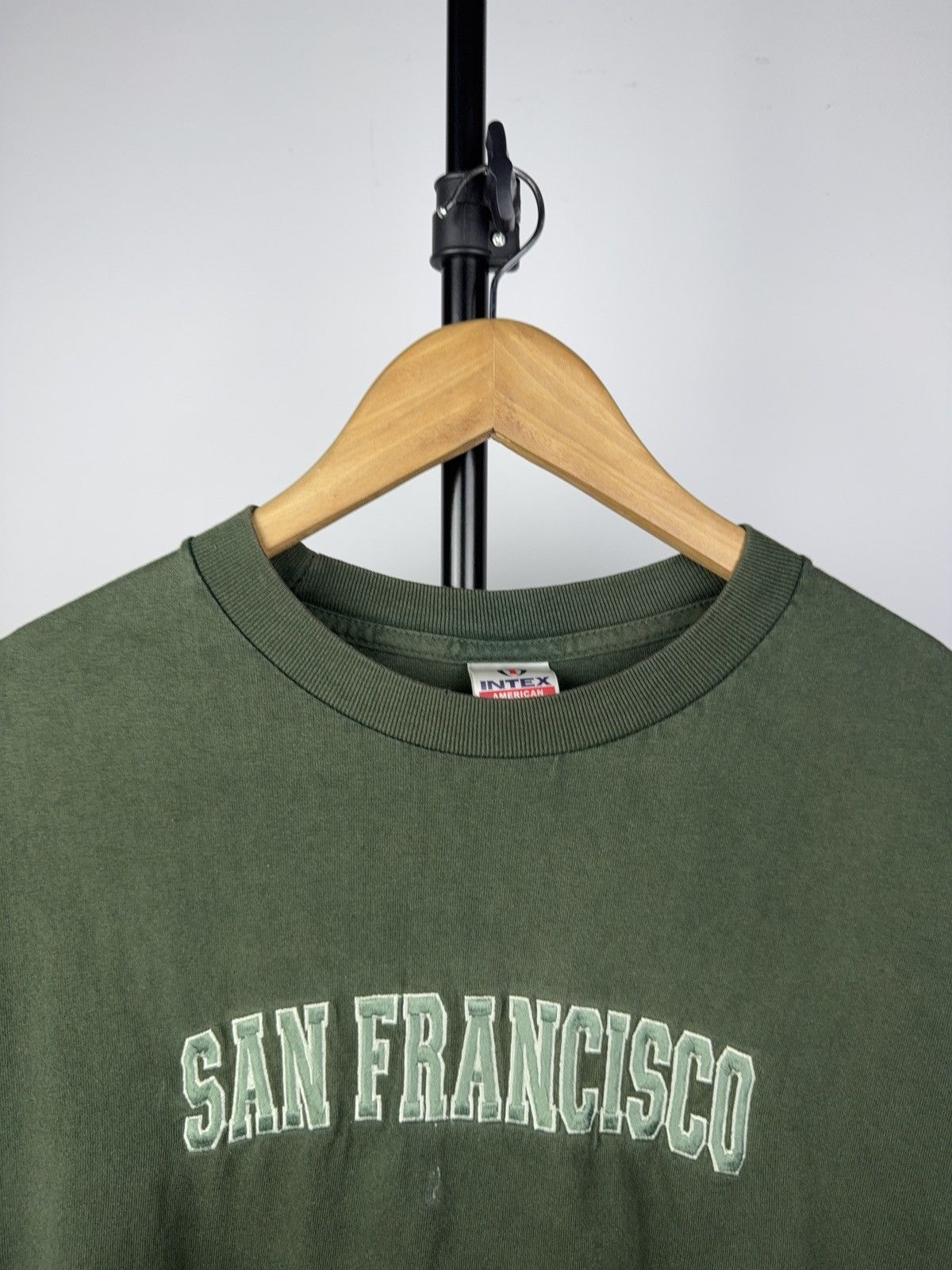 Vintage Vintage 90s San Francisco Graphic Big Logo Y2K Tee USA Size US M / EU 48-50 / 2 - 2 Thumbnail