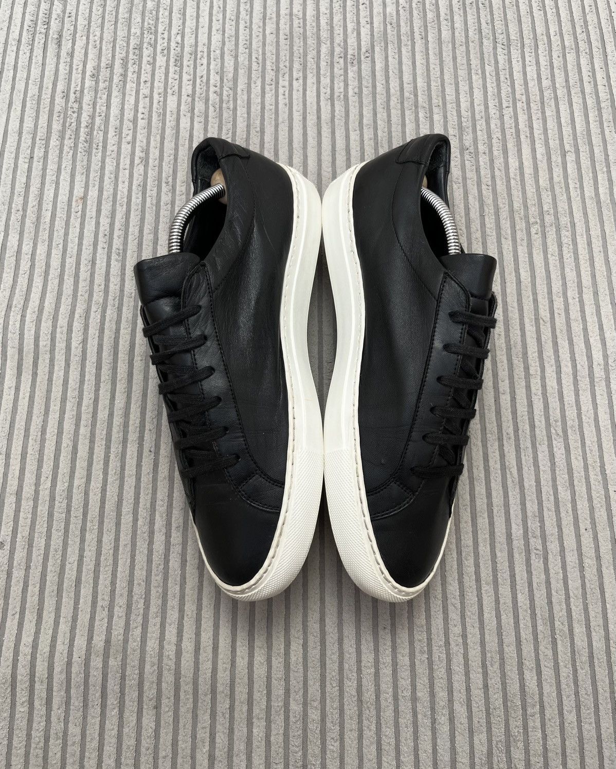 Common Projects Common Projects Achilles Low Leather Sneakers Size US 9 / IT 39 - 6 Thumbnail