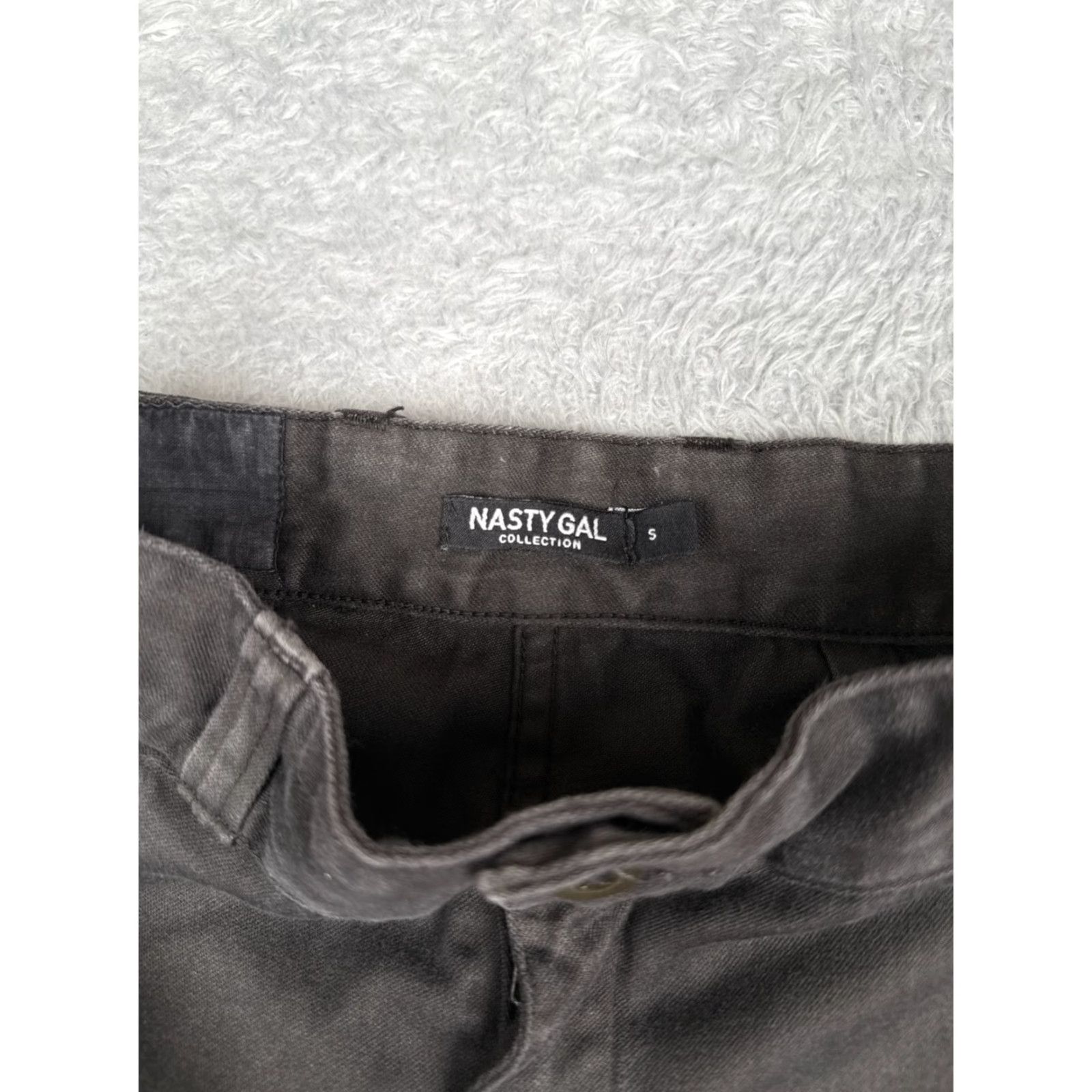 Nasty Gal Nasty Gal Womens Cargo Pants Small Black Twill Jogger High Rise 26x27 Tapered Casual Size 28" / US 6 / IT 42 - 7 Thumbnail