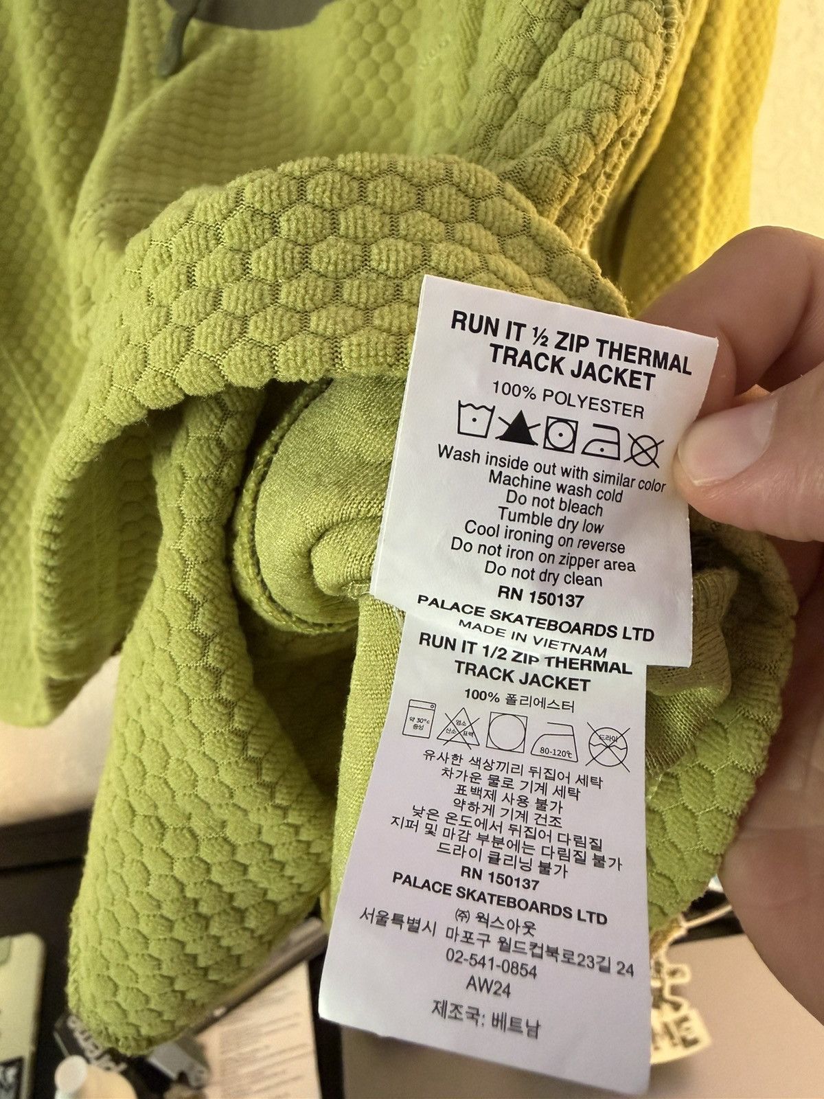 Palace Acid green Run it half zip thermal track jacket Size US XL / EU 56 / 4 - 4 Thumbnail