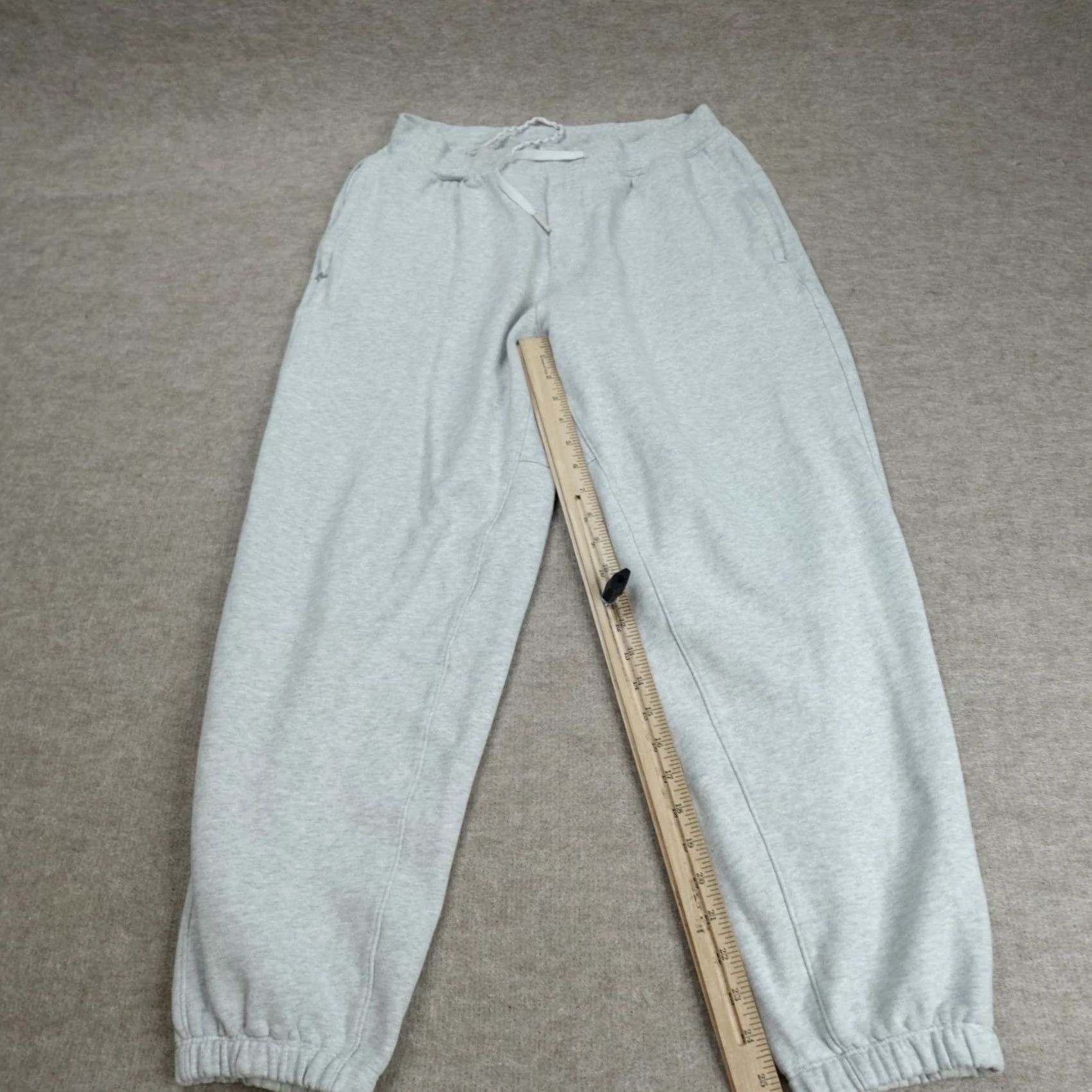 Lululemon Lululemon Pants Medium Gray Heather Jogger Tapered Slim Leg LM5AVRS Men 26in Inseam Casual Size US 31 - 5 Thumbnail