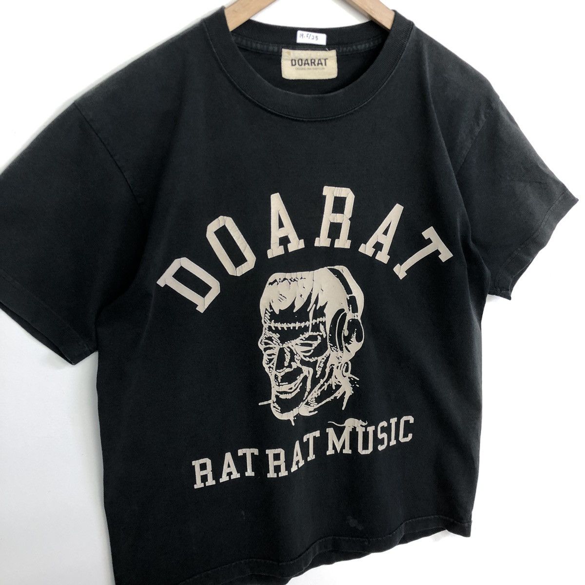 Japanese Brand DOARAT RatRat Music Japanese Brand Graphic Tshirt Size US S / EU 44-46 / 1 - 7 Thumbnail