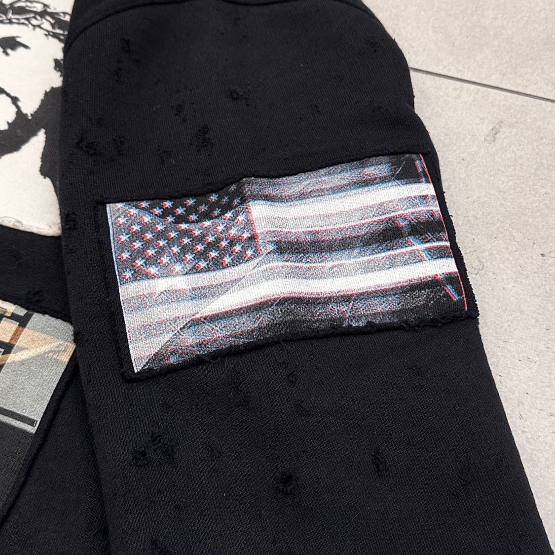 Givenchy Givenchy Runway Limited Distressed Jesus Patch Sweatshirt Size US L / EU 52-54 / 3 - 6 Thumbnail