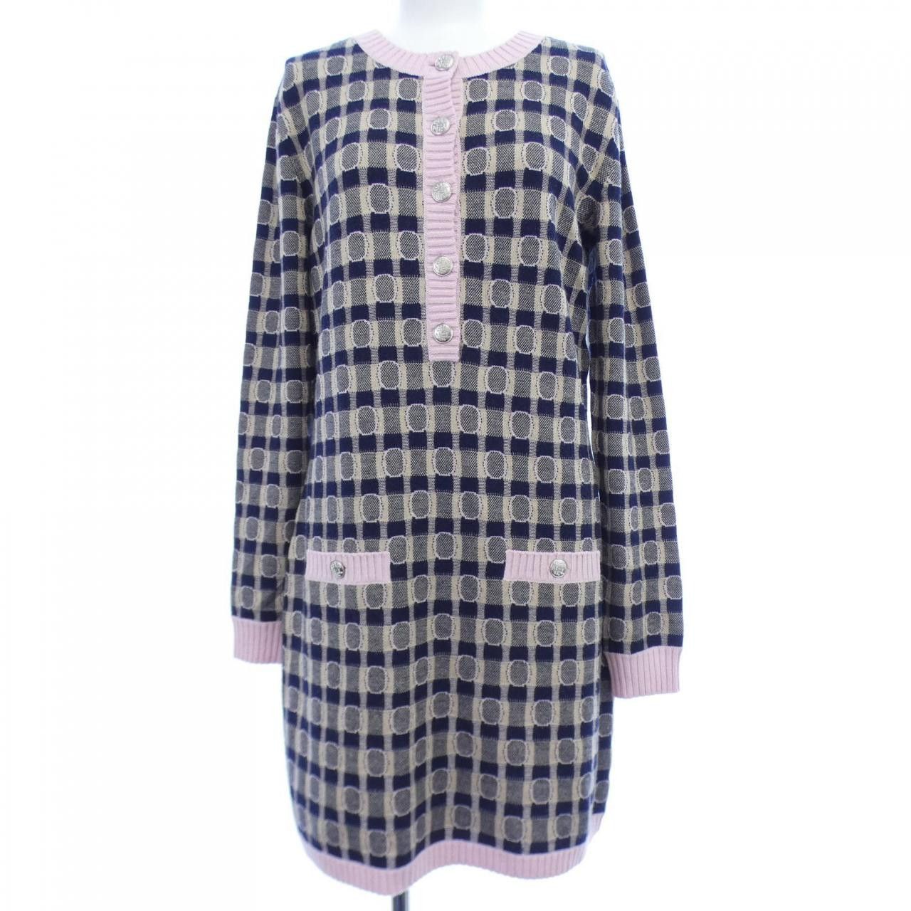 Chanel Chanel Chanel P71379K10265 Cashmere Blend Dress Others Dresses P71379K10265 DUTY FREE for USA Size ONE SIZE - 1 Thumbnail