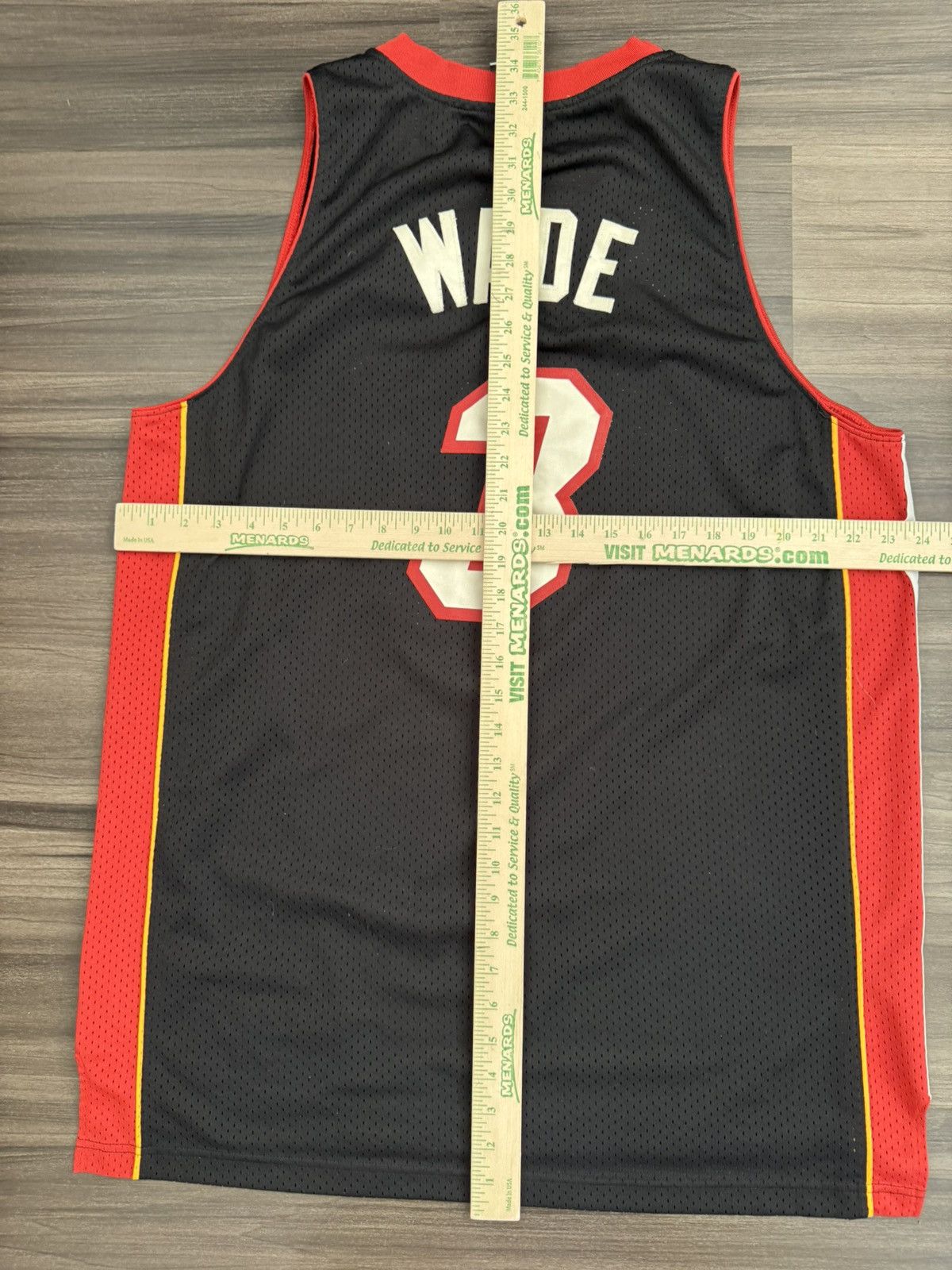 Reebok Dwayne Wade #3 Miami Heat NBA Stitched Jersey Length +2 Size US XL / EU 56 / 4 - 9 Thumbnail