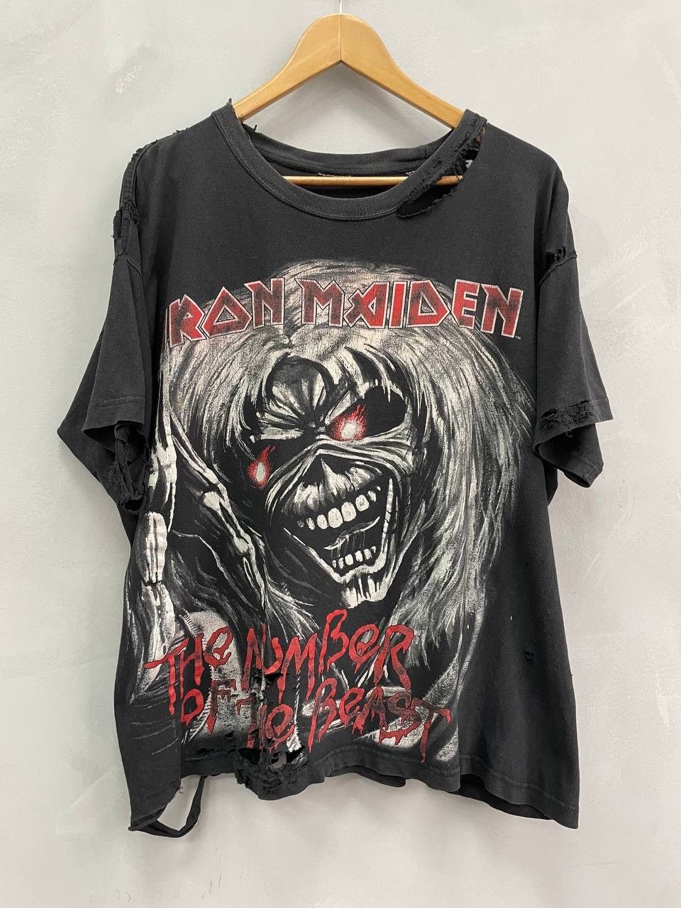 vintage 1990 Iron Maiden BOXY TEE T SHIRT DIRTY thrasher