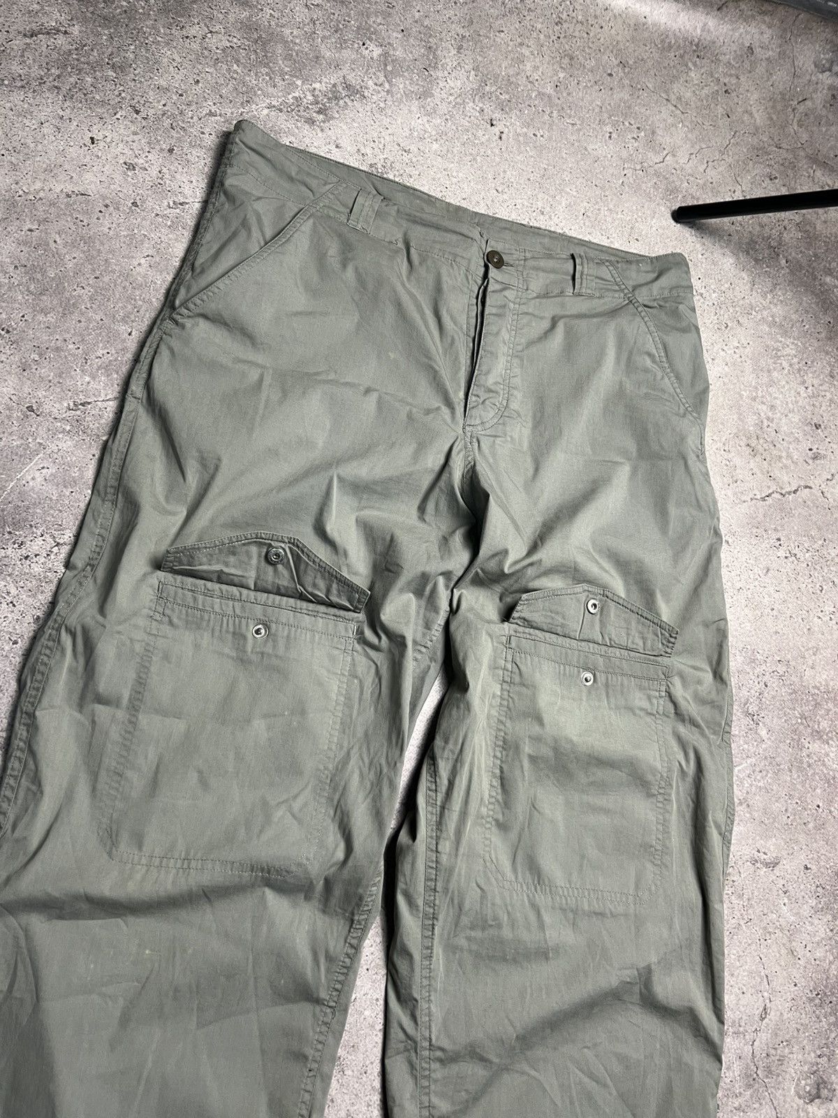 Nike ACG Vintage Nike Acg Cargo Pants Drill Nylon faded avangarde L Size US 35 - 4 Thumbnail
