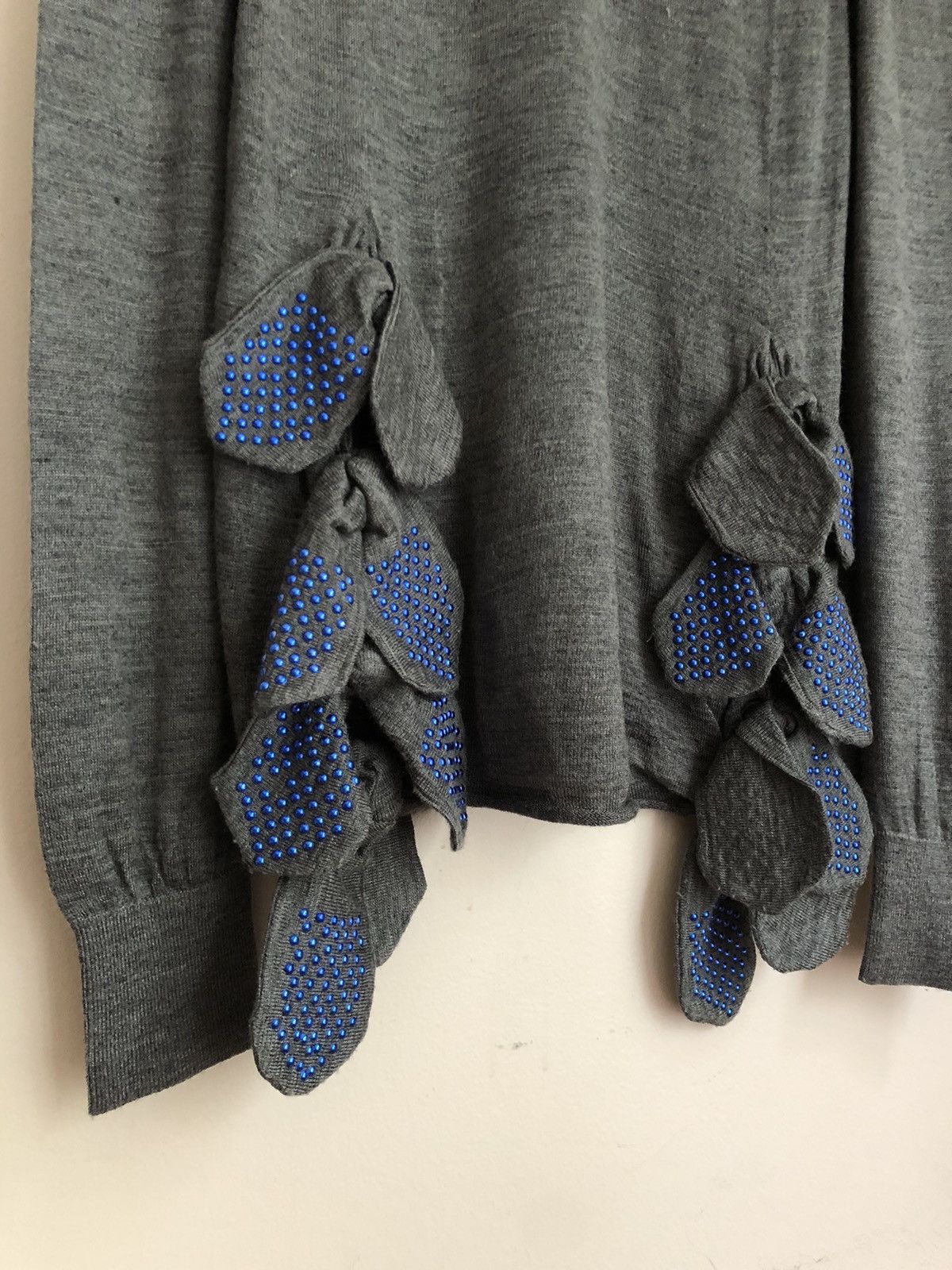 Toga TOGA PULLA Bejeweled Wool Petal Sweater Size US M / EU 48-50 / 2 - 18 Thumbnail