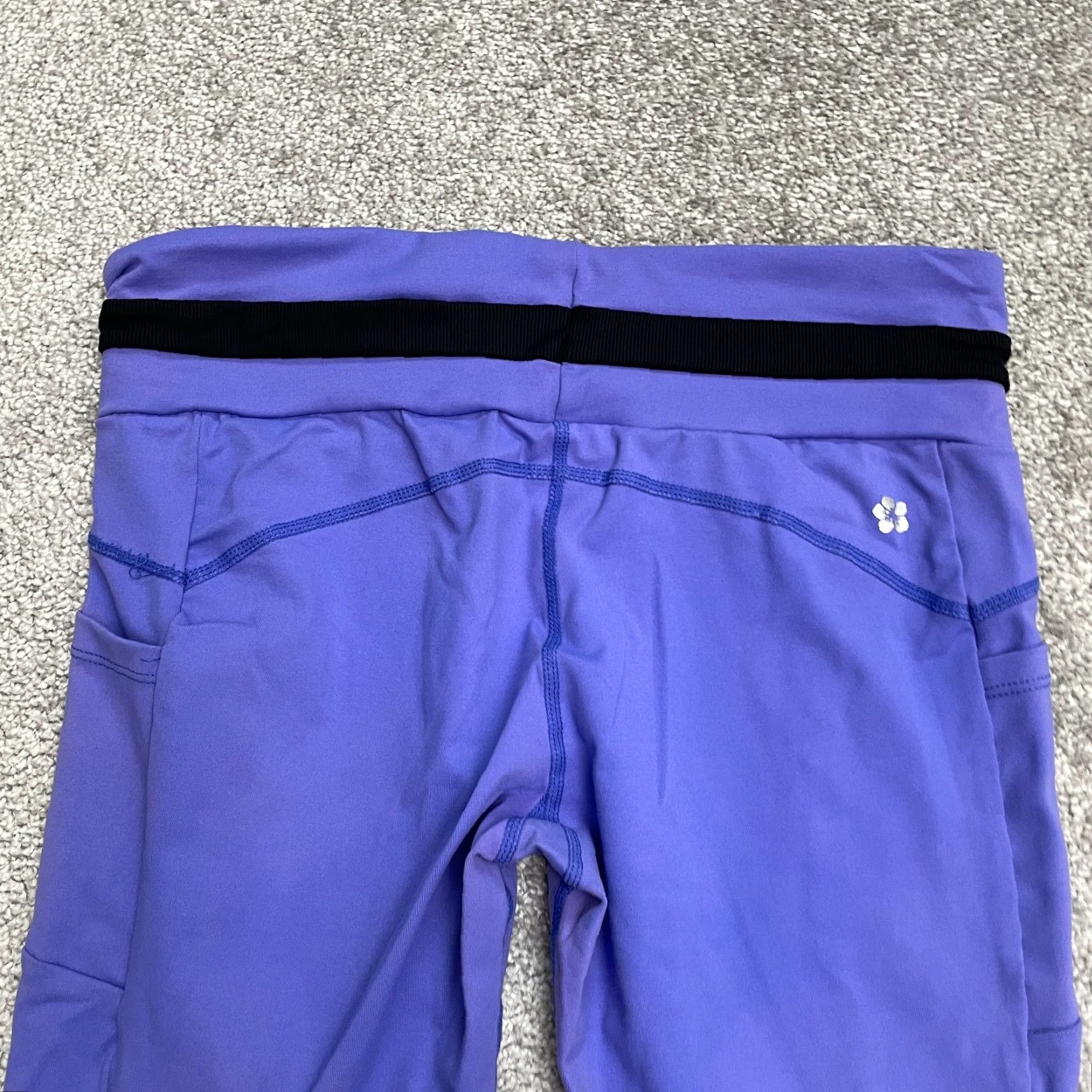 Vintage Tsu.Ya Cropped Leggings Womens Medium Purple Pocket Active Gym 26x19 Size 32" / US 10 / IT 46 - 4 Thumbnail