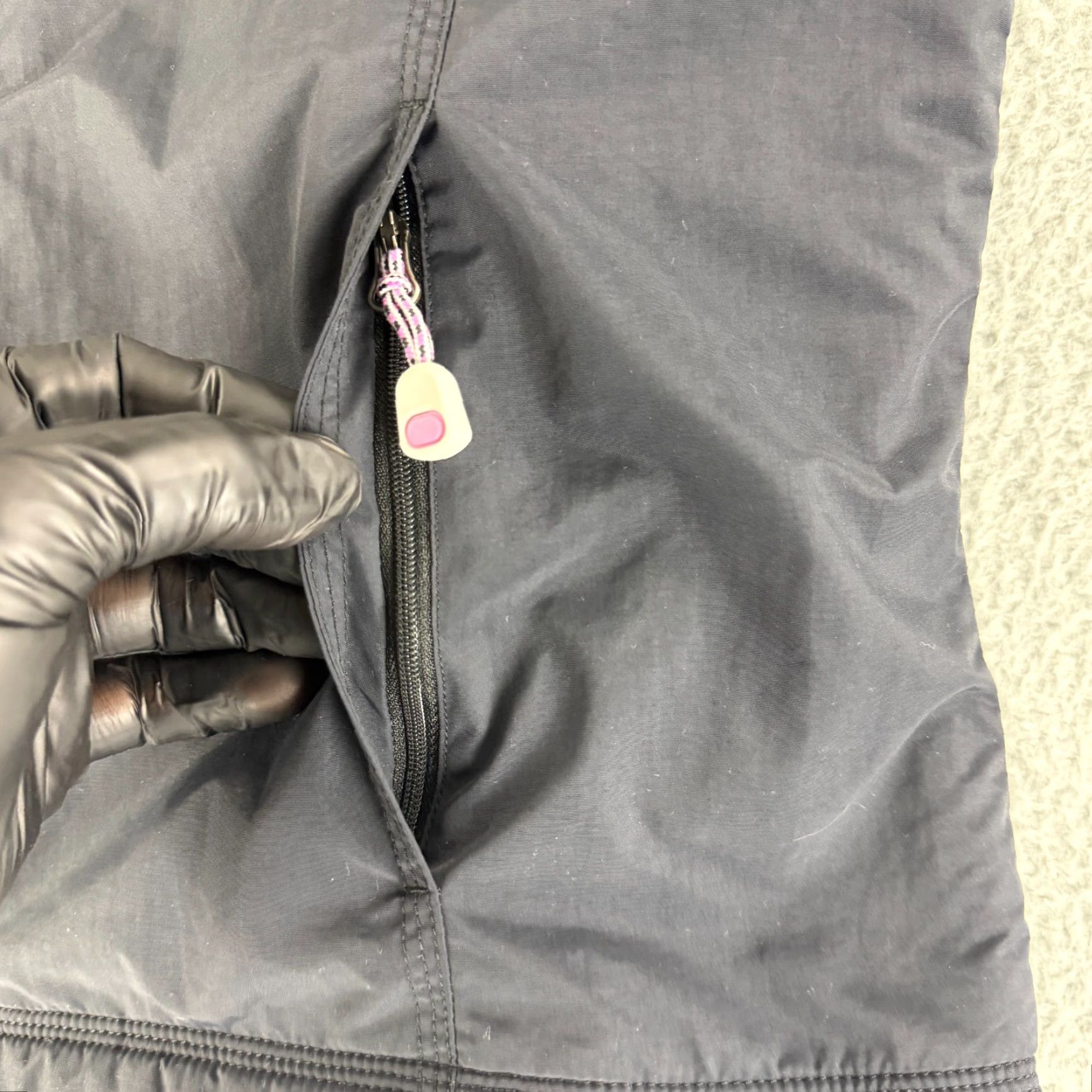 Vintage L.L. Bean Vest Lined Fleece Womens Large Black Full Zip Mock Neck Soft Shell Jacket - Sized L - Pockets - All Seasons - Casual Size L / US 10 / IT 46 - 4 Thumbnail