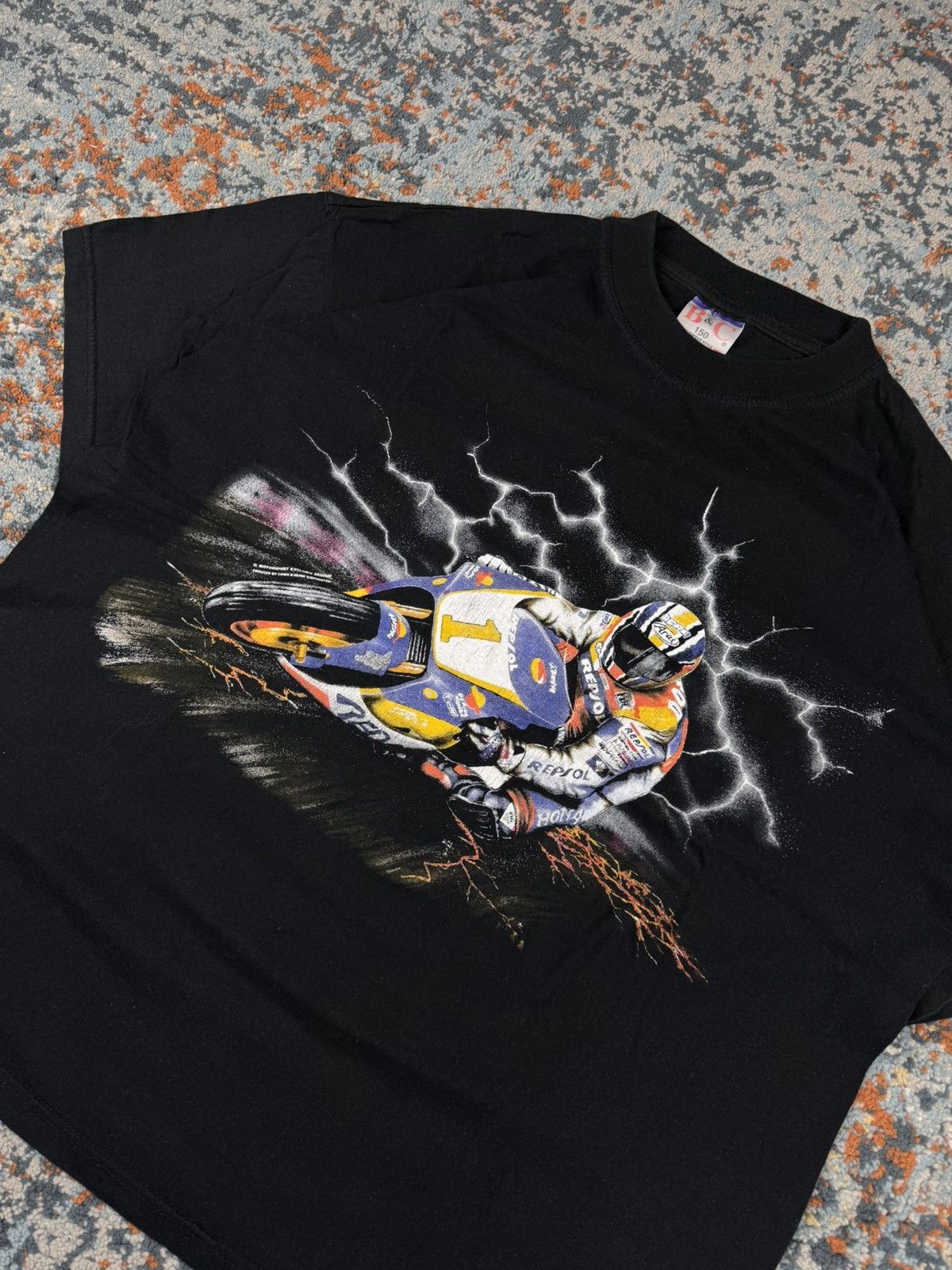 Vintage Vintage 90s Repsol motorcycle motogp racing graohic tee Size US L / EU 52-54 / 3 - 3 Thumbnail
