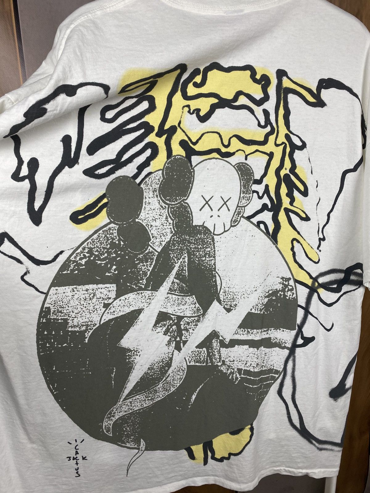 Fragment Design × Kaws × Travis Scott 💀T-Shirt Travis Scott Cactus Jack Kaws For Fragment Tee💀 Size US XL / EU 56 / 4 - 3 Thumbnail