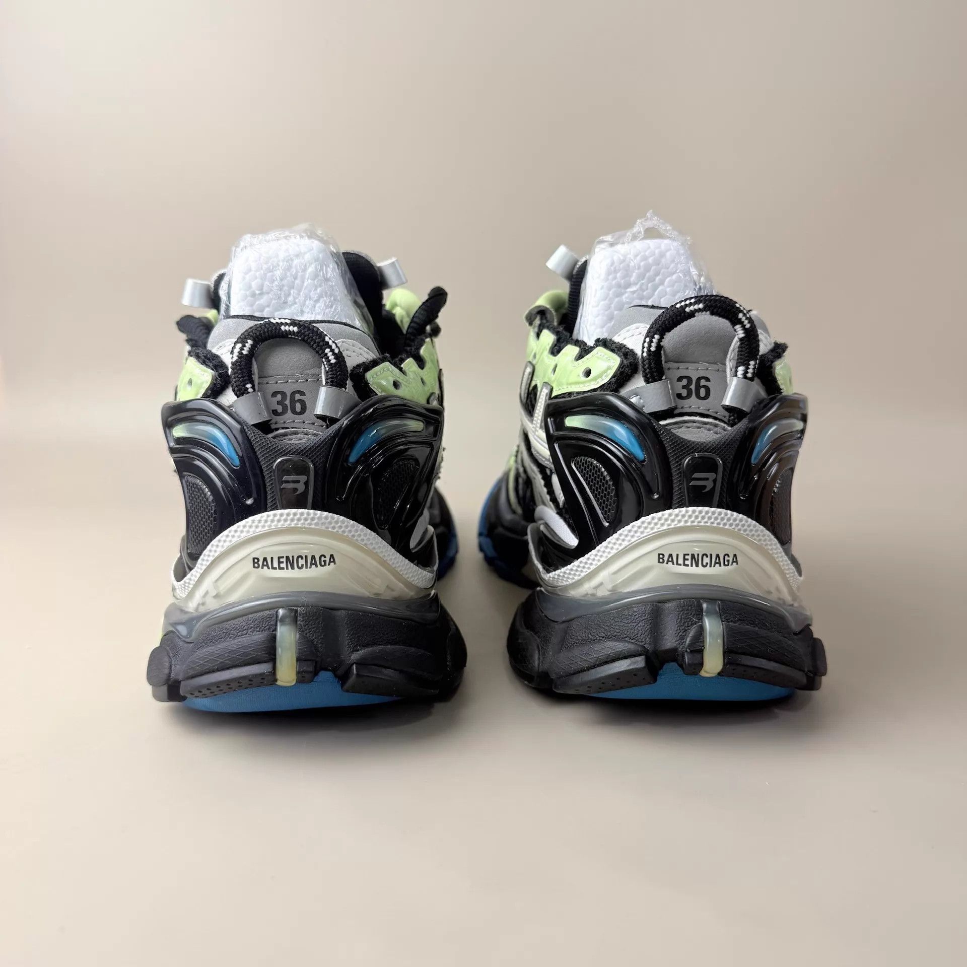 Balenciaga Balenciaga Runner blue green 36, new, tried on, mint Size US 5.5 / IT 35.5 - 3 Thumbnail