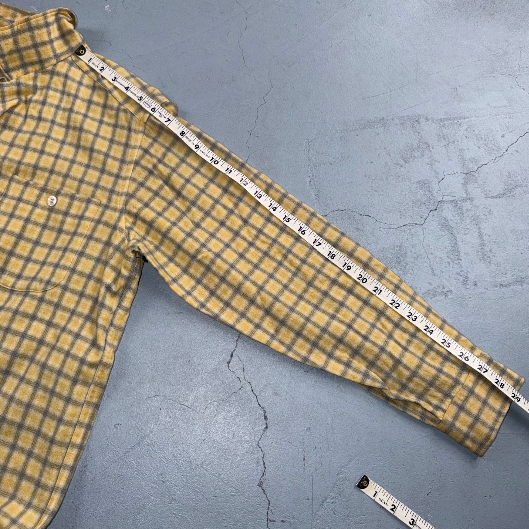 Pendleton Pendleton Shirt Vintage 1960s Board Shirt Wool Flannel Plaid Checkered Yellow Long Sleeve Button-Up Collared Casual Mens L Size US L / EU 52-54 / 3 - 7 Thumbnail