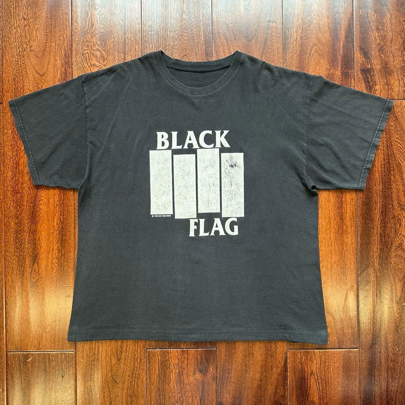 Vintage Vintage Black Flag 90s Tee Size US M / EU 48-50 / 2 - 1 Thumbnail