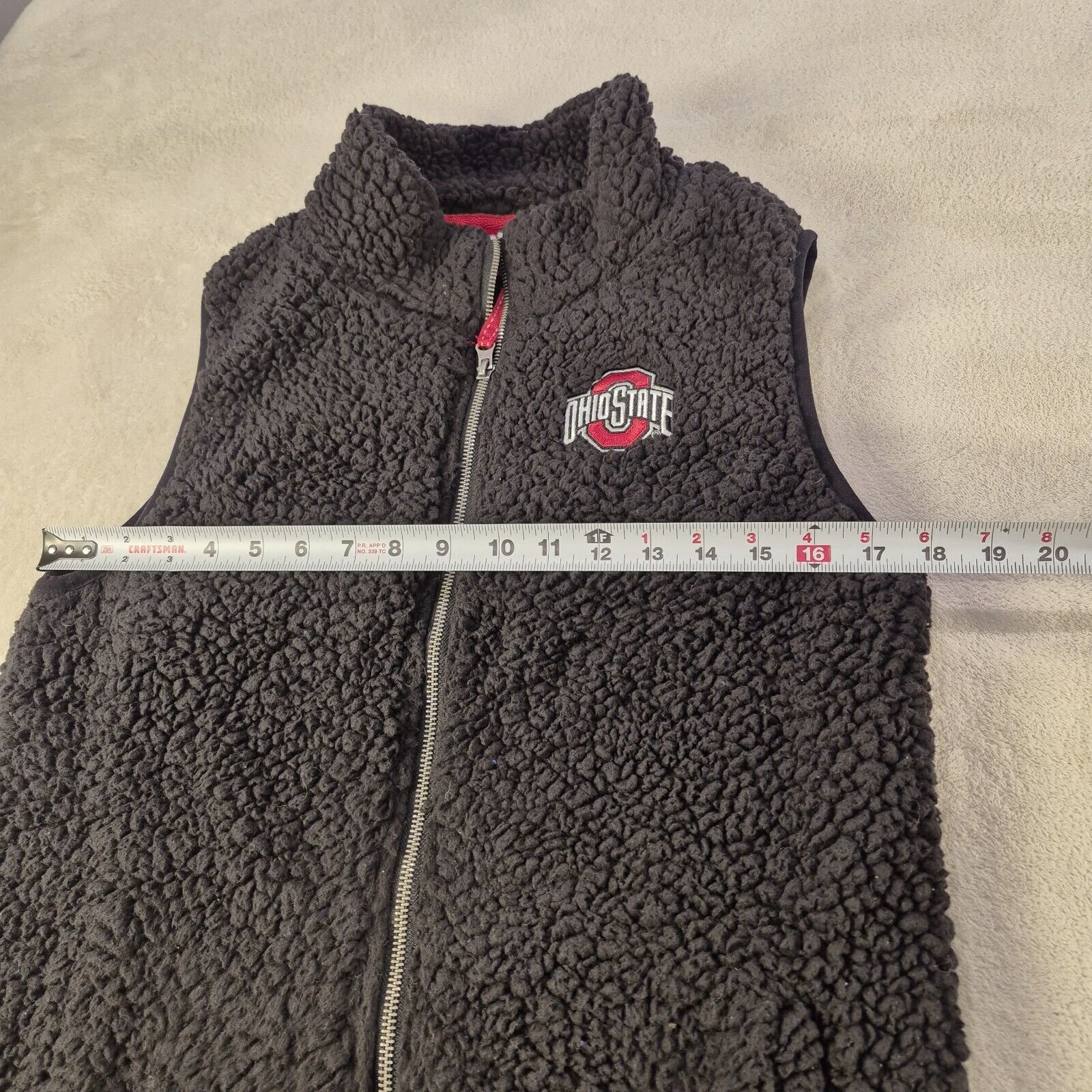 & Other Stories Ohio State OSU Buckeyes Full-Zip Sherpa Vest Size L Black Size US L / EU 52-54 / 3 - 3 Thumbnail