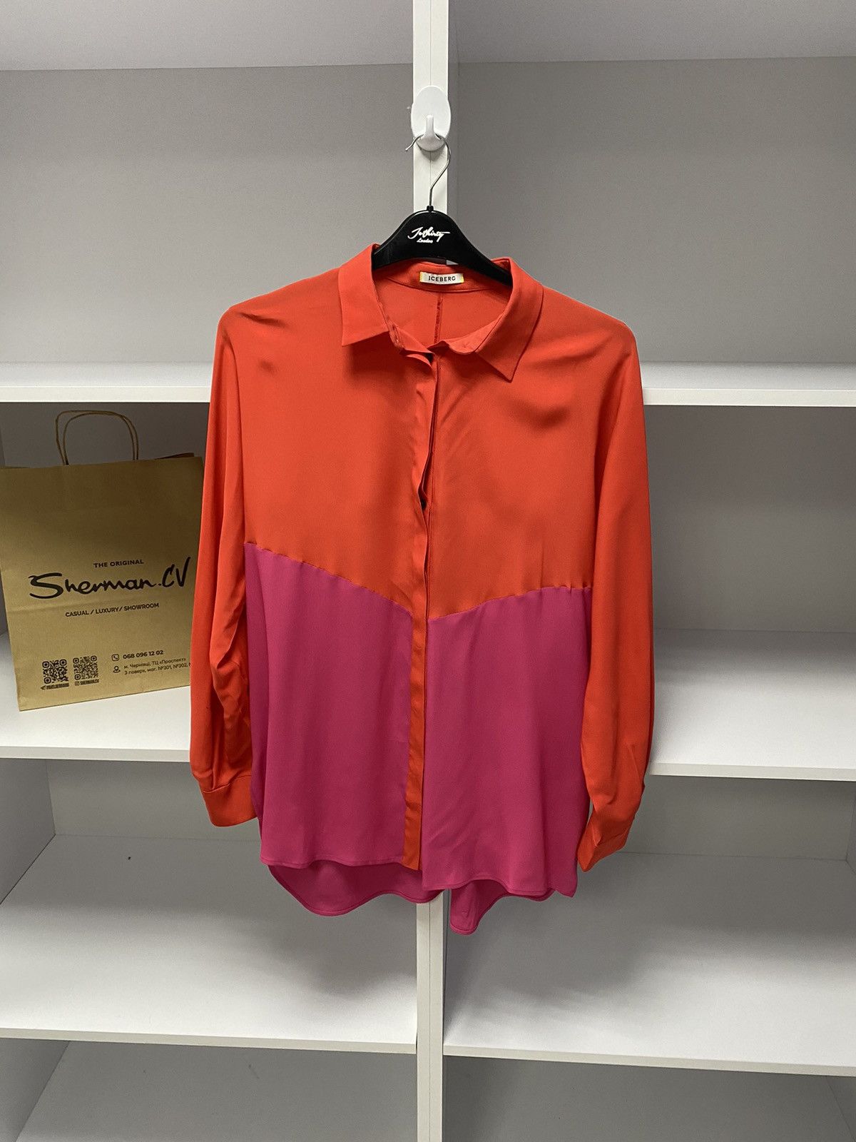 Iceberg × Vintage Vintage Iceberg Women’s Blouse Shirt Size M / US 6-8 / IT 42-44 - 2 Thumbnail
