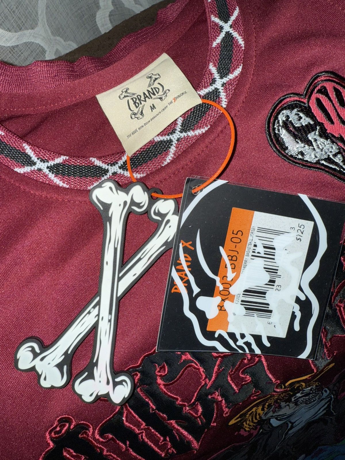 Rap Tees Brand X “Juice Wrld 999” basketball jersey maroon NEW w/tags Size US M / EU 48-50 / 2 - 3 Thumbnail
