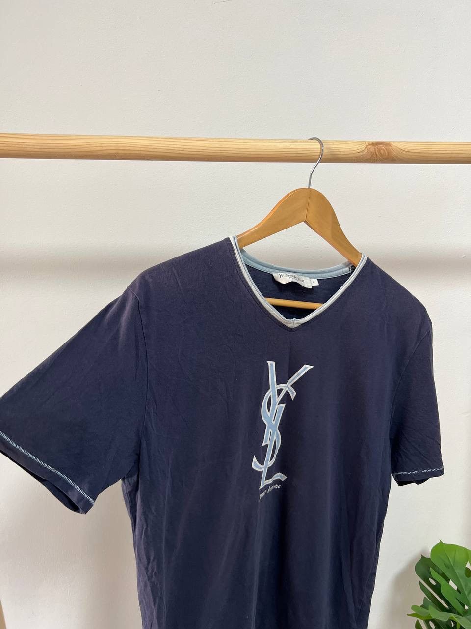 Vintage × Yves Saint Laurent Yves Saint Laurent V neck tee t-shirt vintage big logo ysl L Size US L / EU 52-54 / 3 - 14 Thumbnail