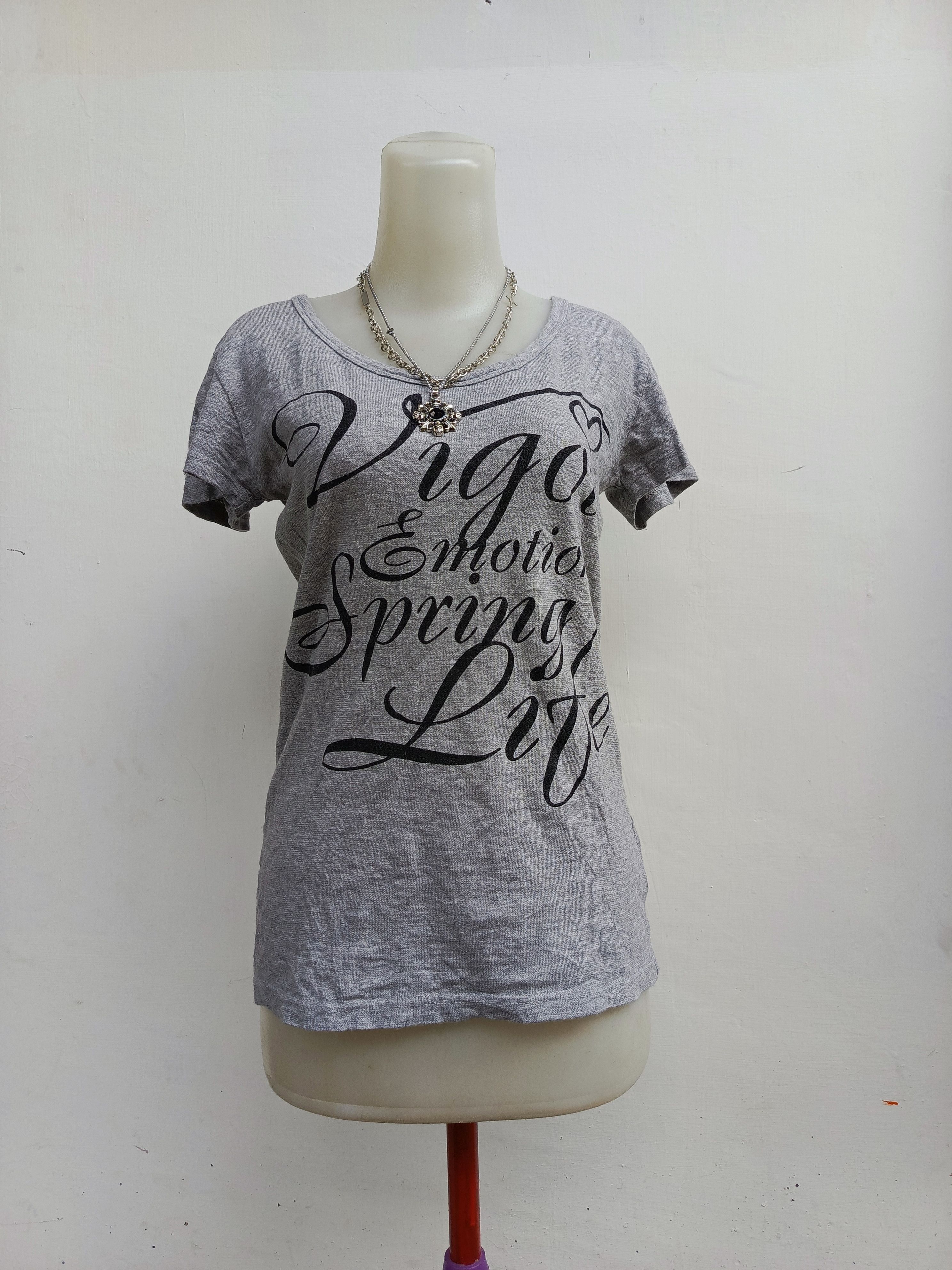 Japanese Brand Space Opera Vigor Emotion Grey T-Shirt Size M / US 6-8 / IT 42-44 - 1 Thumbnail