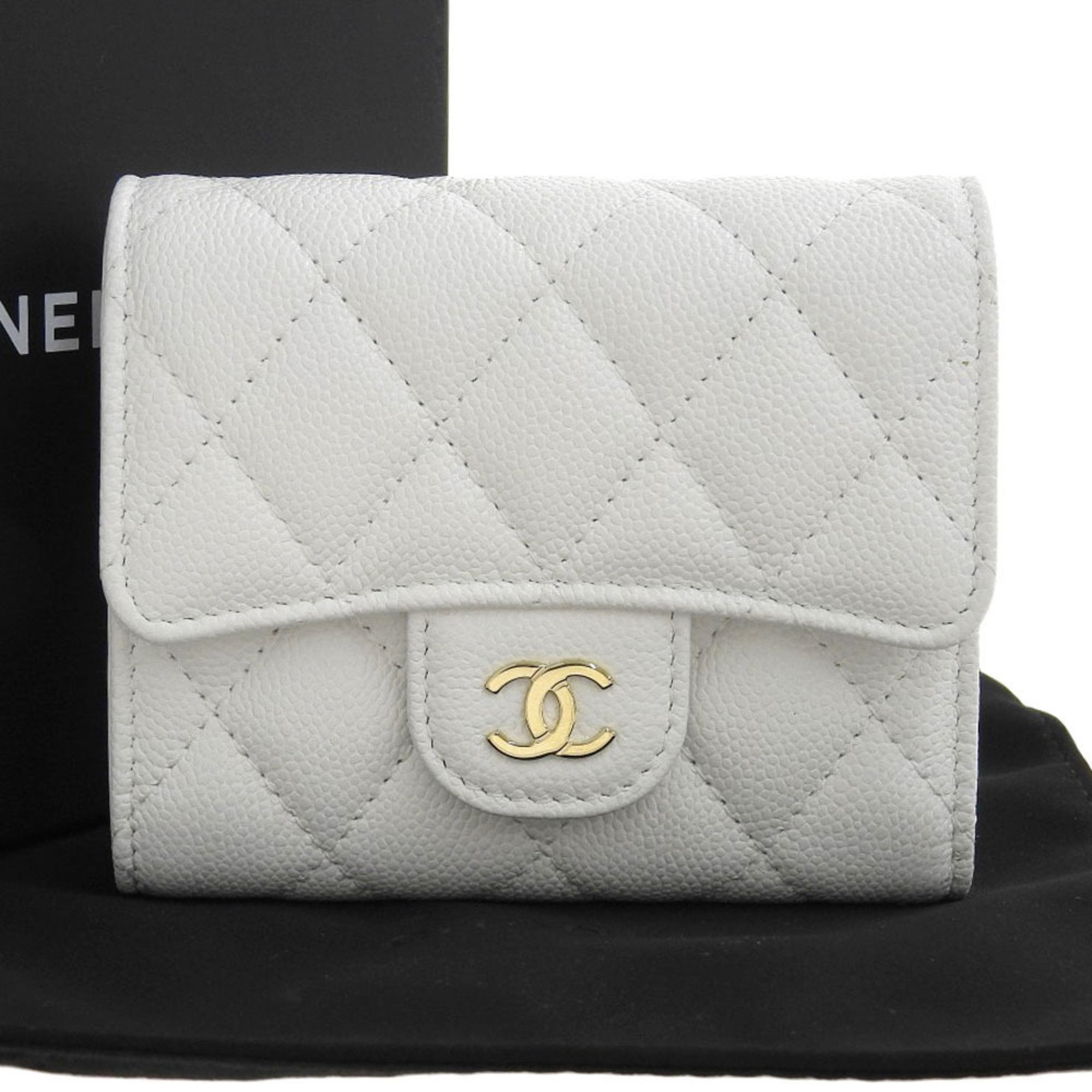 Chanel CHANEL Matelasse Random Serial Coco Mark Tri-fold Wallet Caviar Skin White Size ONE SIZE - 1 Thumbnail